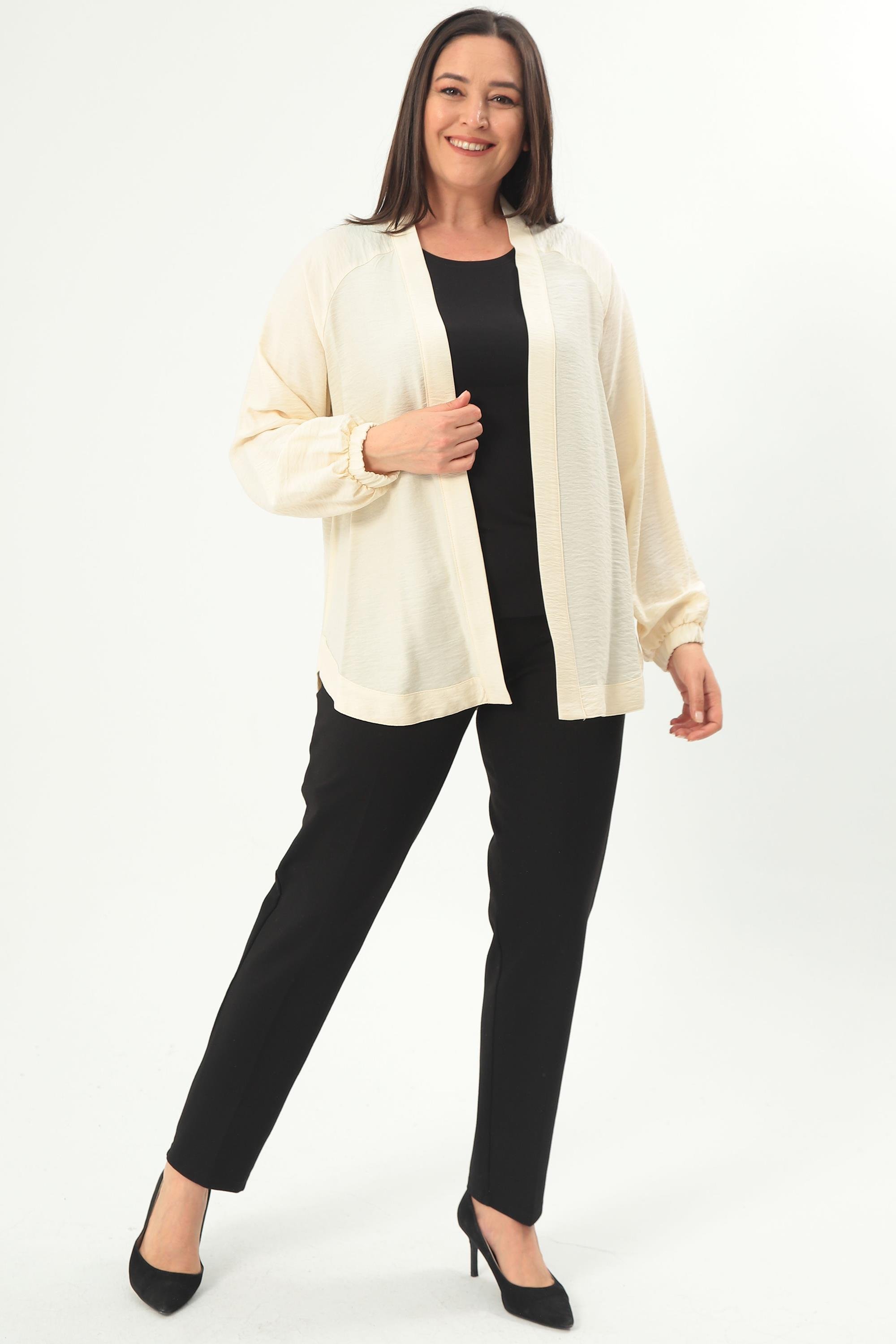 Trend42plus Büyük Beden Sırt Taş Baskılı Oversize Ekru Ceket