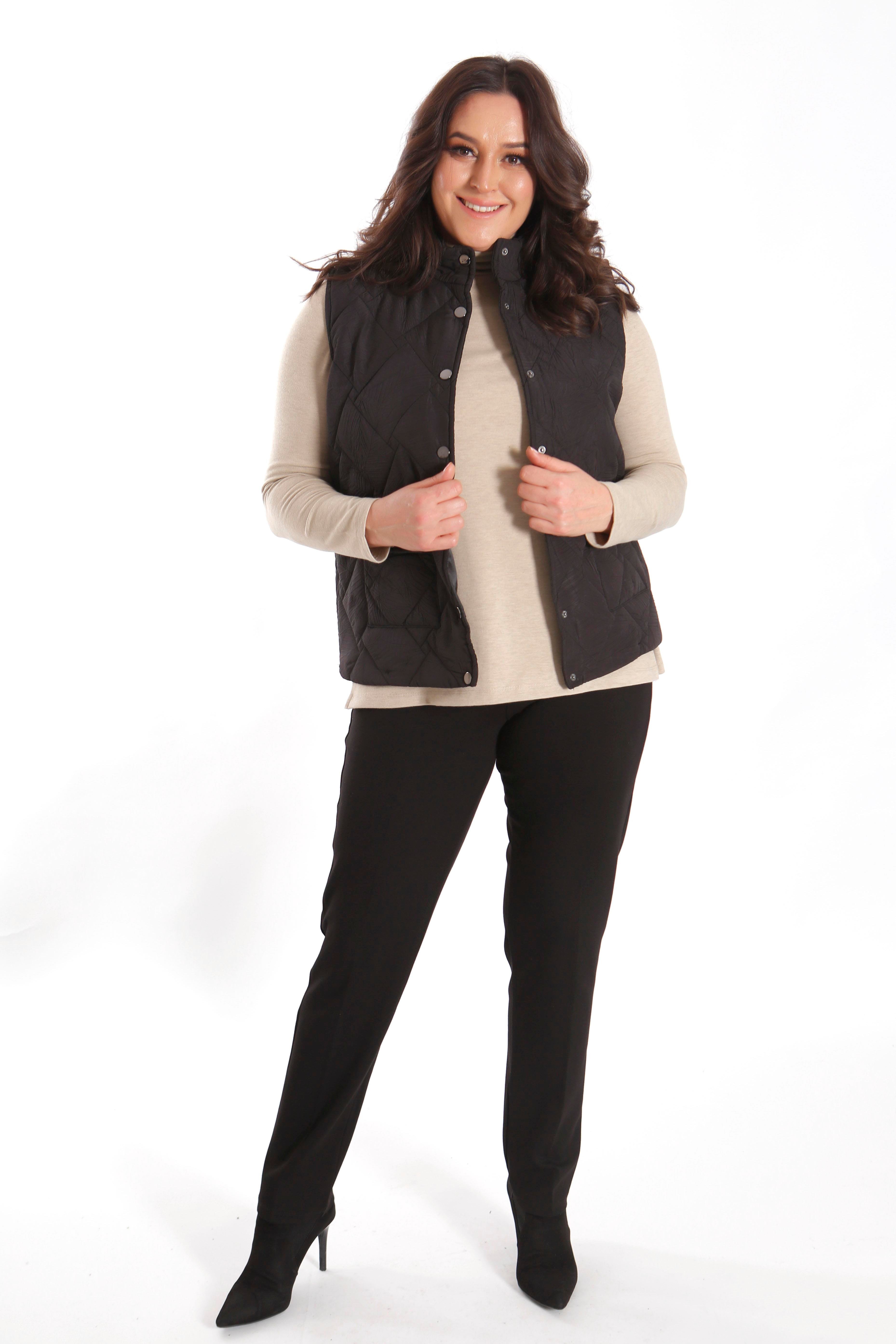 Trend42plus Büyük Çıt Çıt Düğmeli Kapitone Siyah Yelek