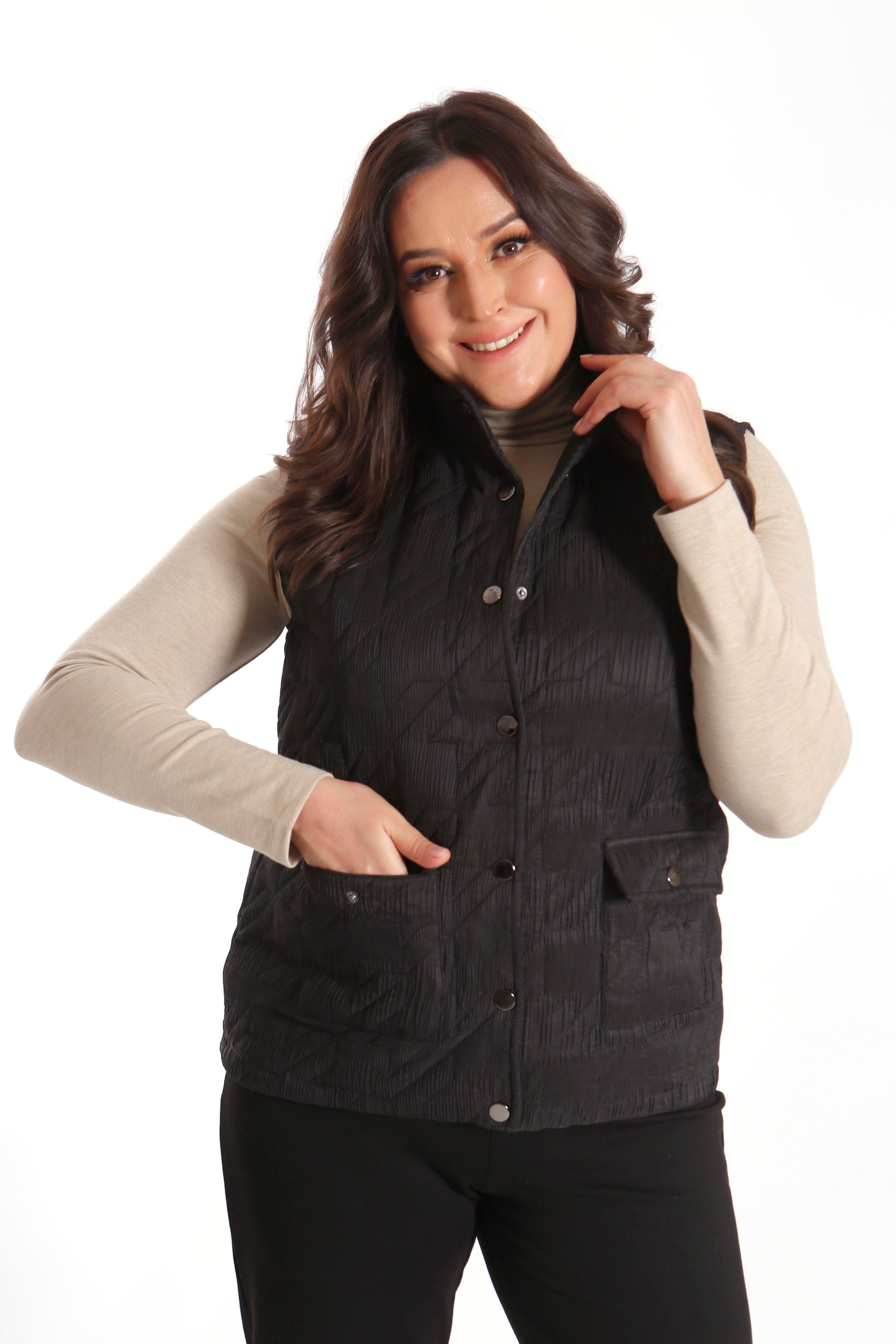 Trend42plus Büyük Çıt Çıt Düğmeli Kapitone Siyah Yelek