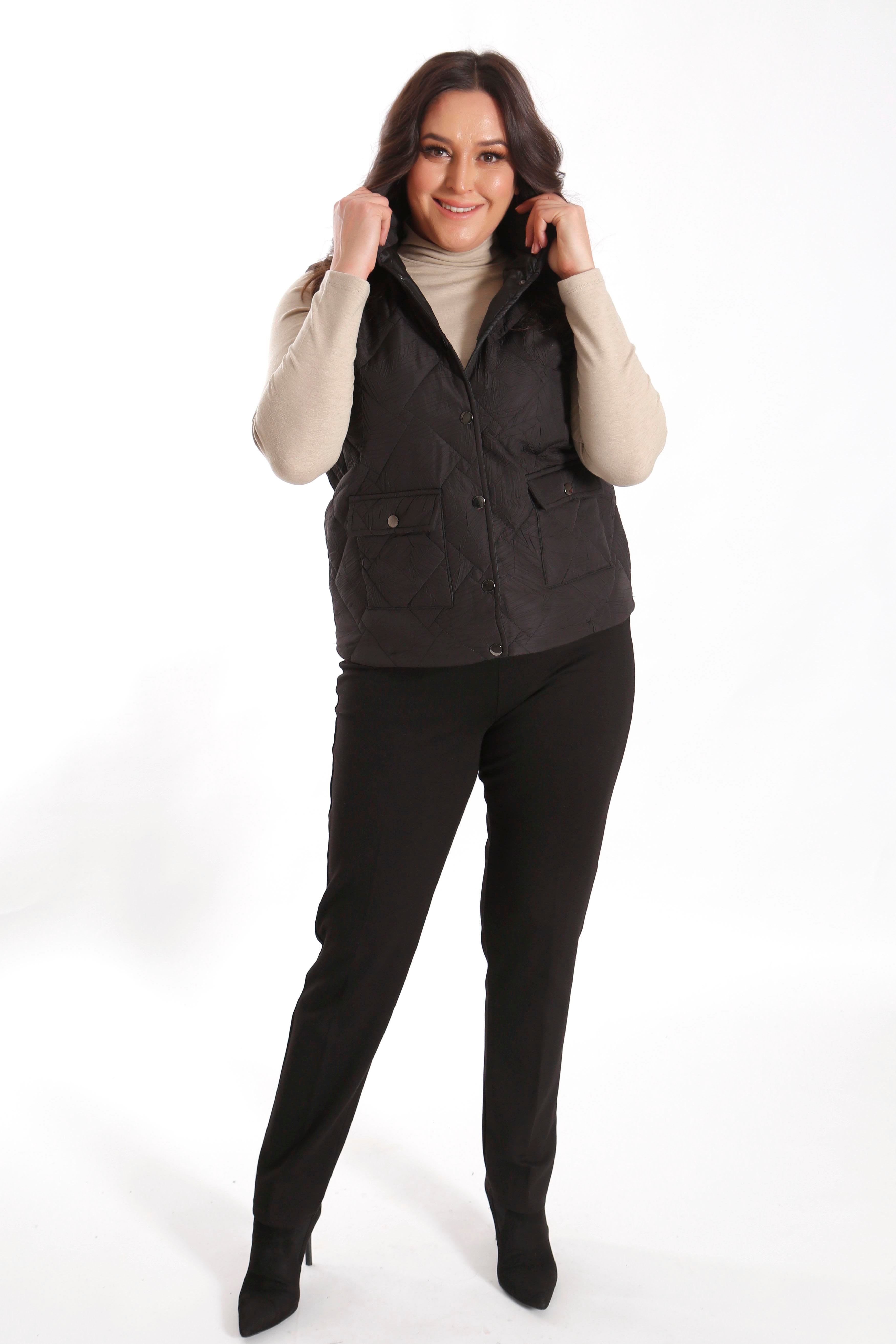 Trend42plus Büyük Çıt Çıt Düğmeli Kapitone Siyah Yelek