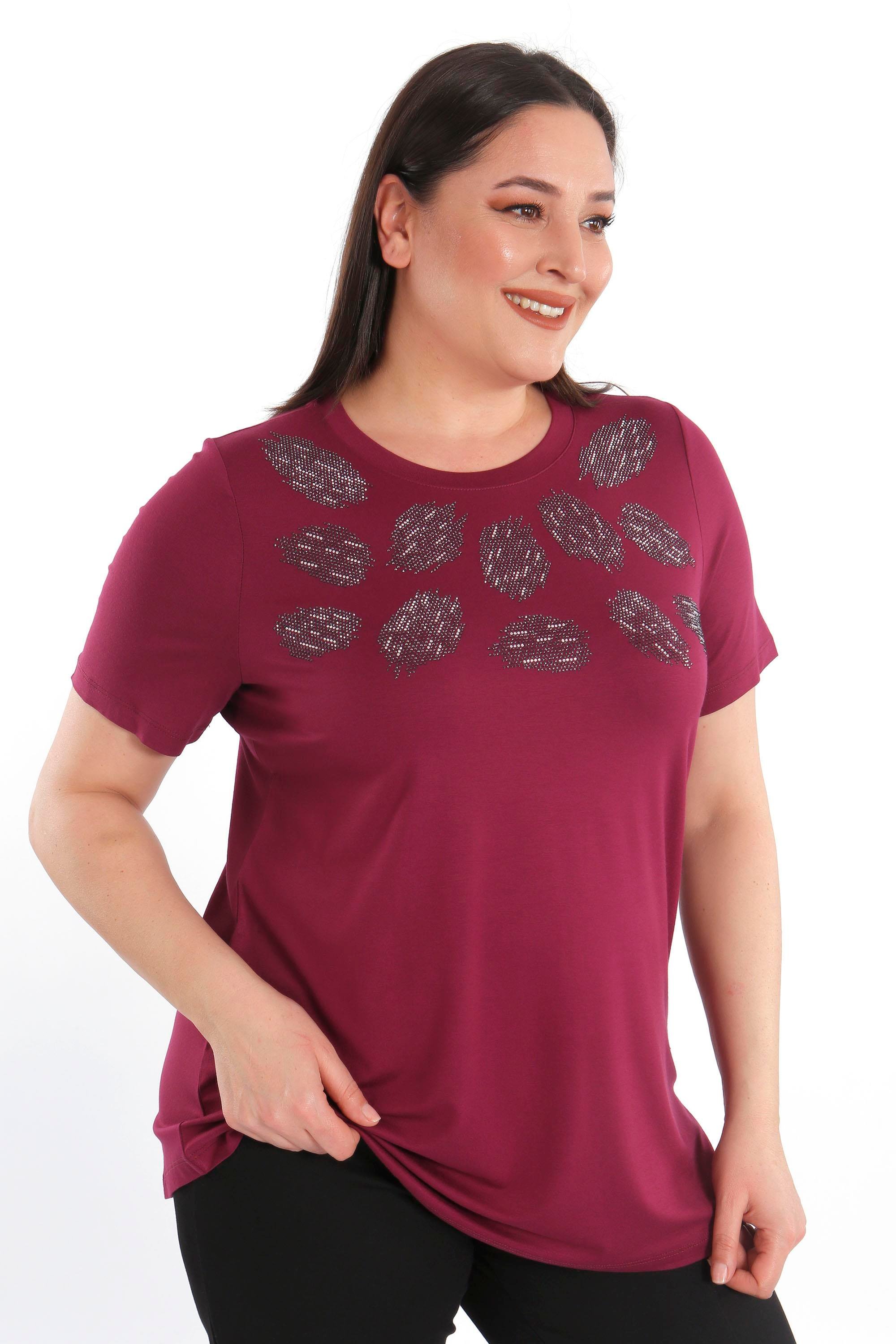 Trend42plus Crystal taşlı Kısa Kol Büyük Beden Viskoz Bordo Kadın T-Shirt