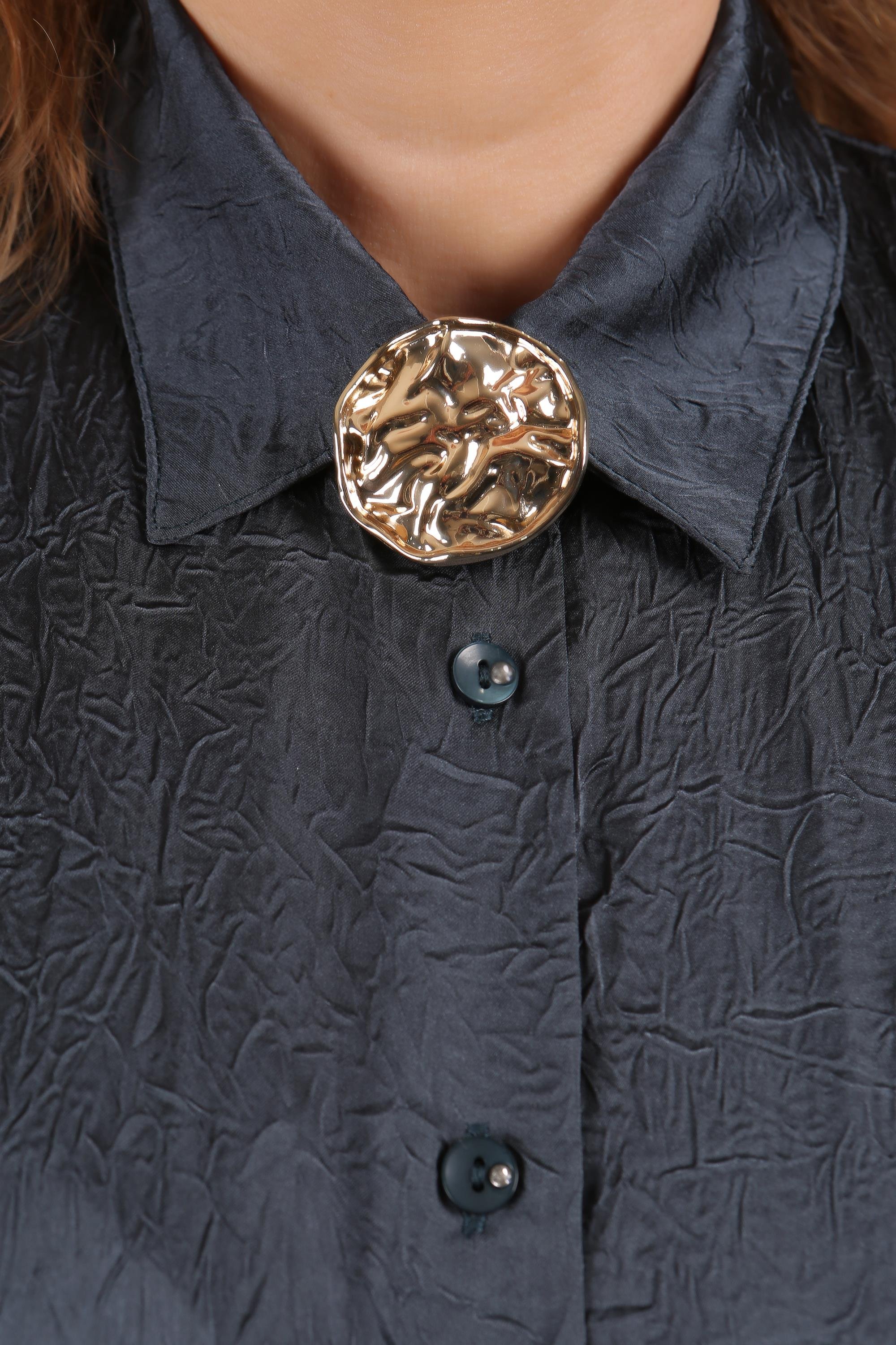 Trend42plus Gold Buruşuk Kıvrımlı Tasarım Broş