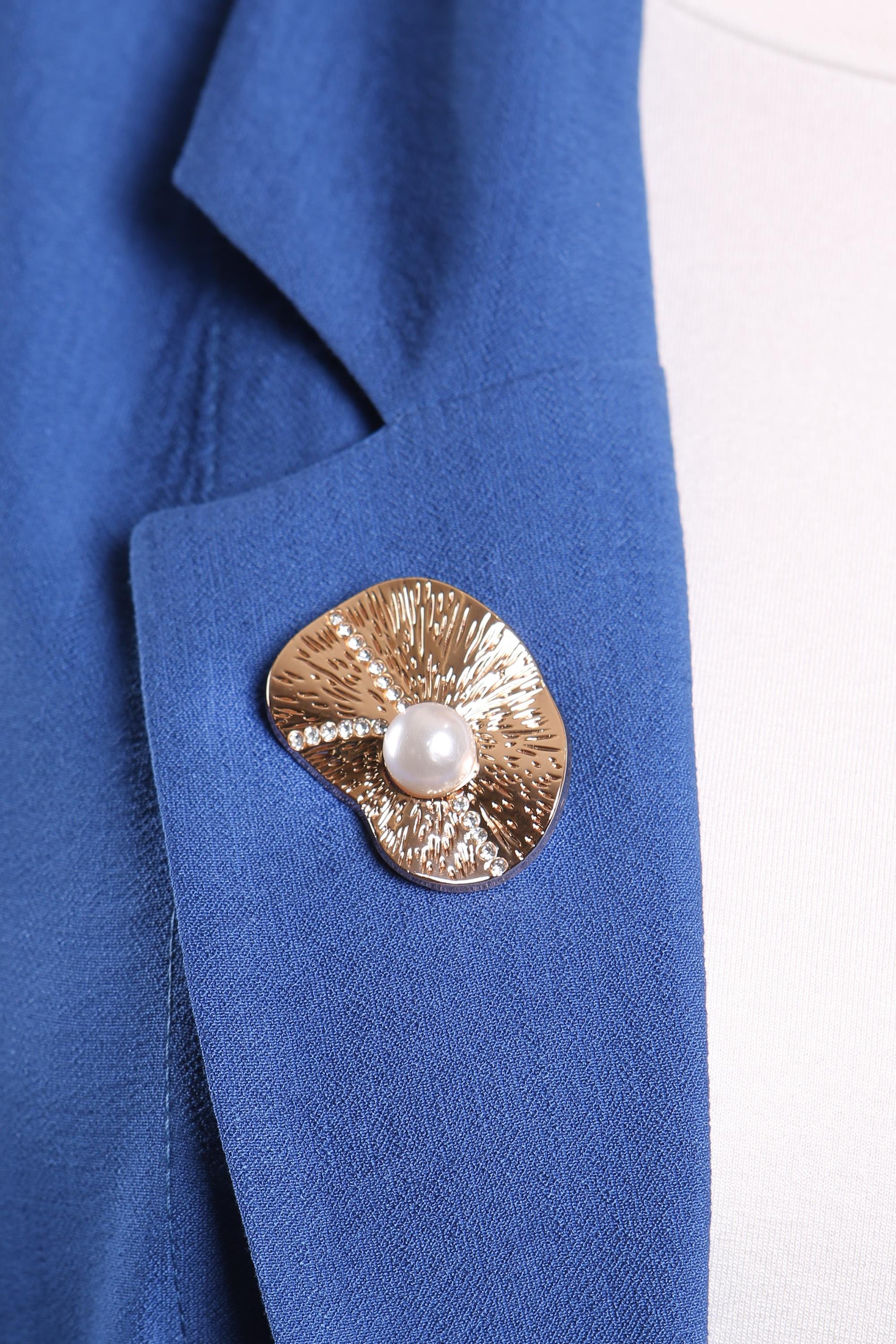 Trend42plus Göz Tasarım Desenli Zirkon Taşlı İnci Broş