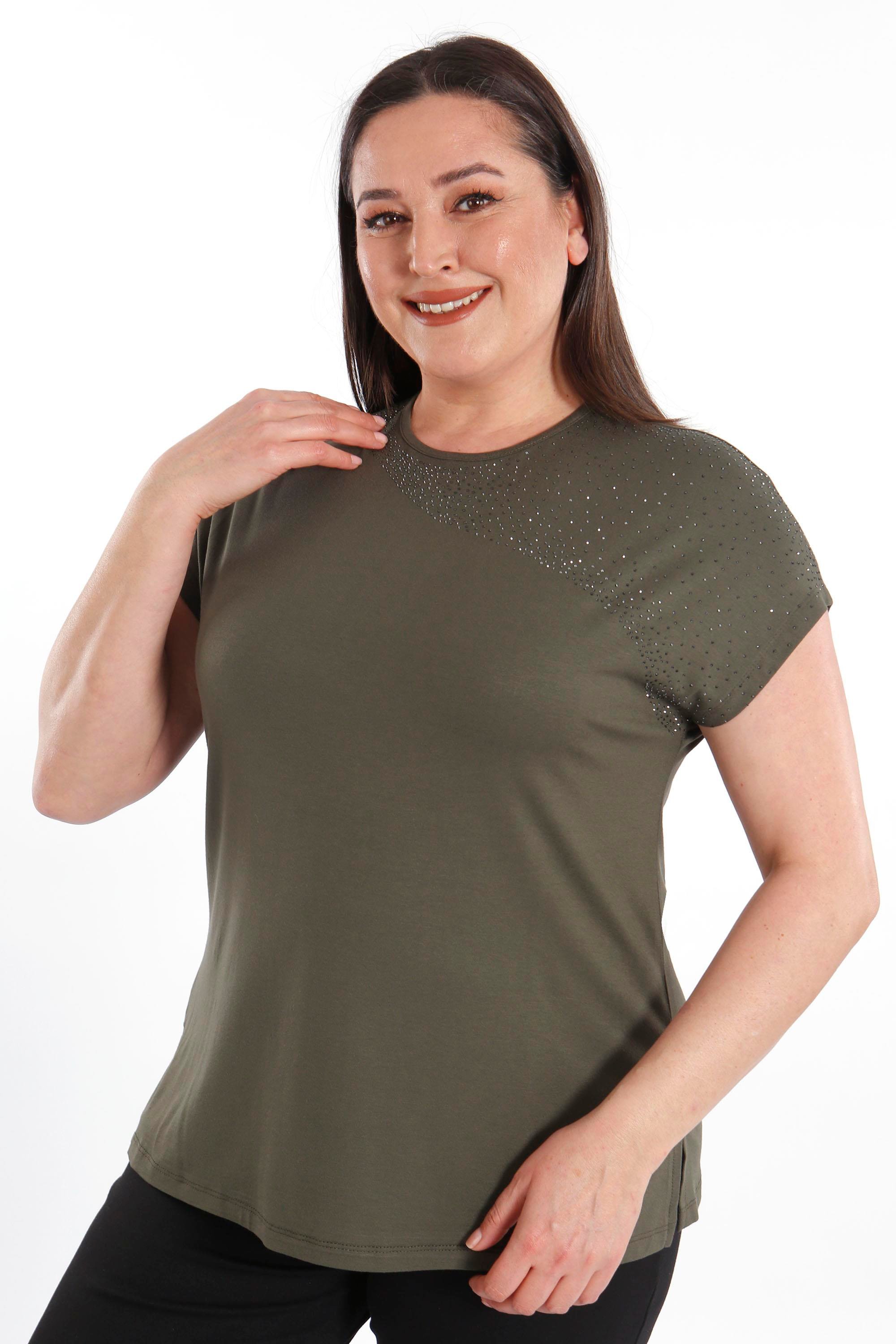Trend42plus Omuz Kısmı Crystal taşlı Kısa Kol Büyük Beden Viskoz Haki Kadın T-Shirt