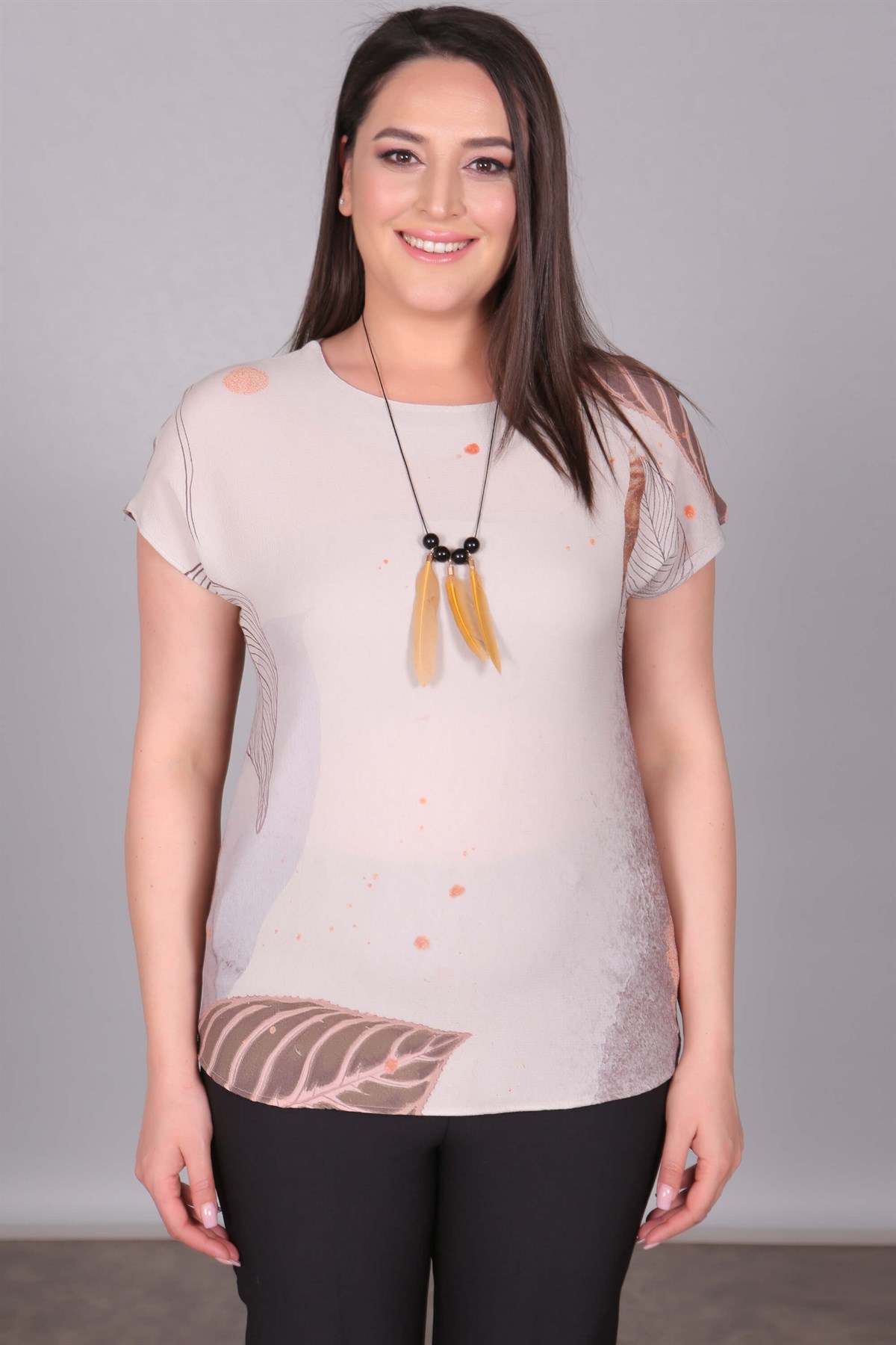 Yaprak Desenli Düşük Kol Vizon Bluz