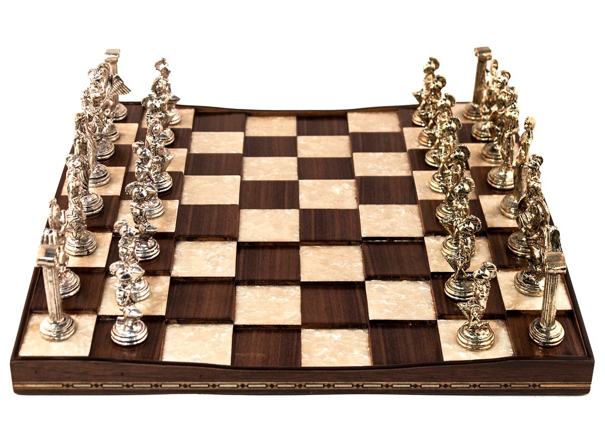 Piramit Satranç Seti - Ceviz | Metal FigürlüHelena Wood Art2656.WAL.5031.503