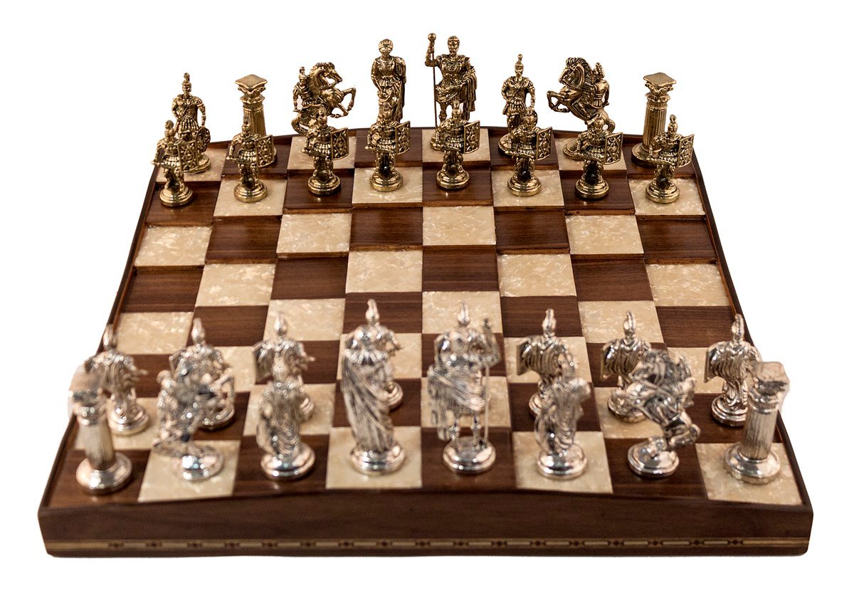 Piramit Satranç Seti - Ceviz | Metal FigürlüHelena Wood Art2656.WAL.5031.503