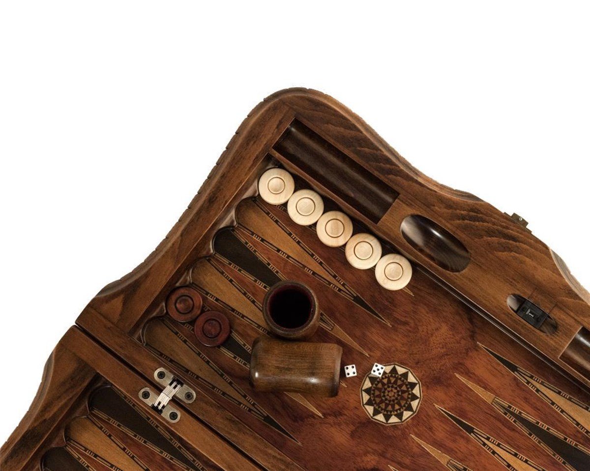 QUEEN  OYMALI TAVLA (51.5x32x7 cm) Helena Wood Art