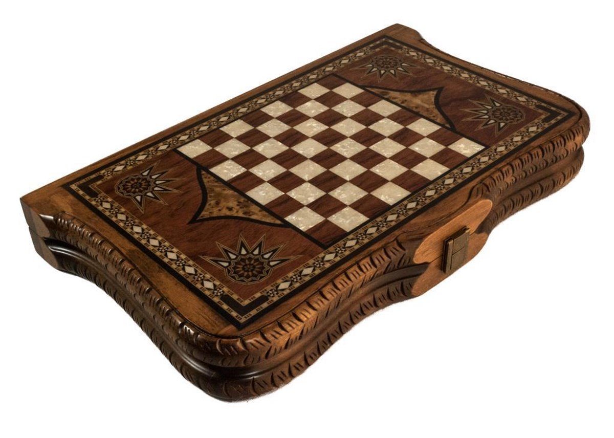 QUEEN  OYMALI TAVLA (51.5x32x7 cm) Helena Wood Art