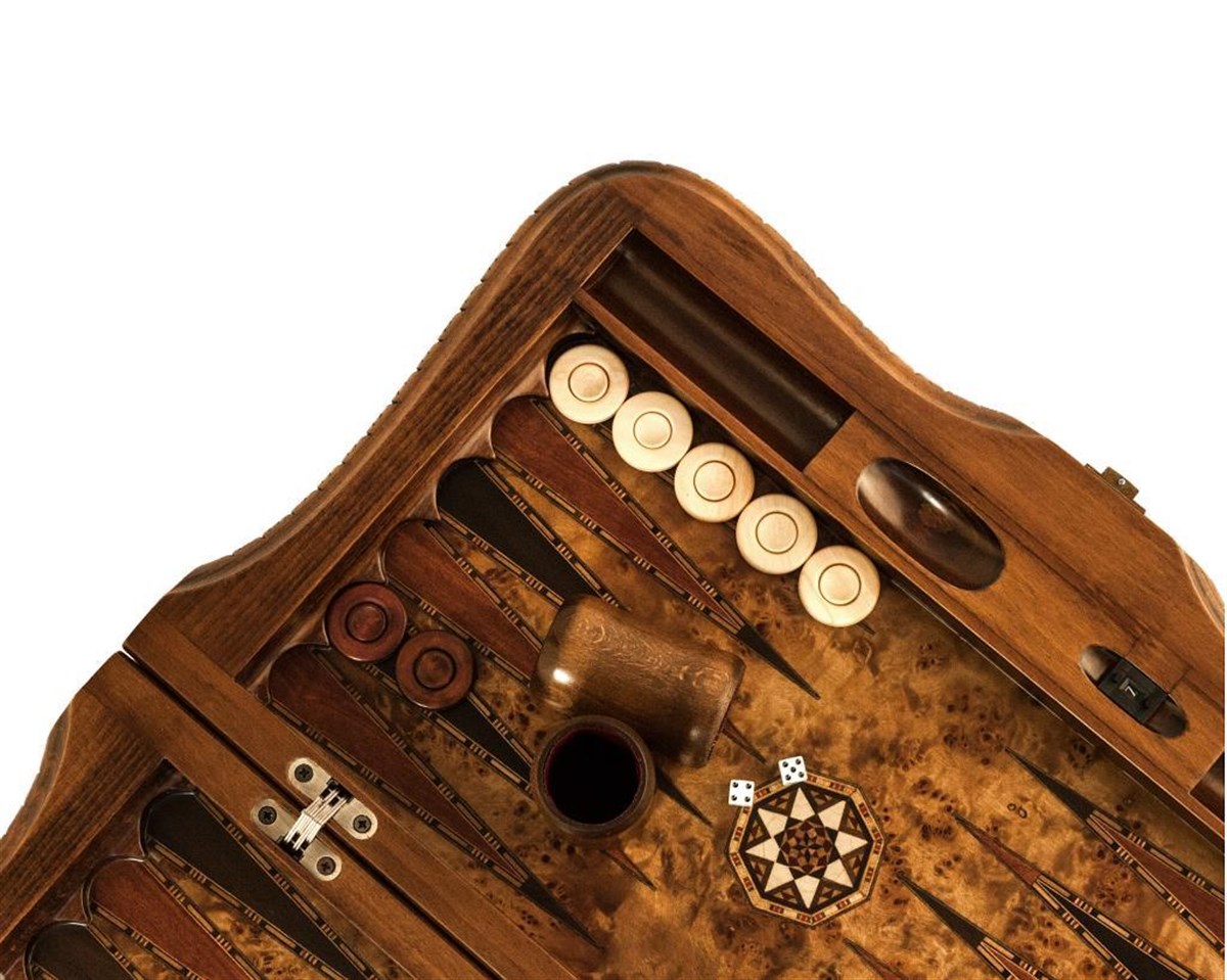 QUEEN  OYMALI TAVLA (51.5x32x7 cm) Helena Wood Art