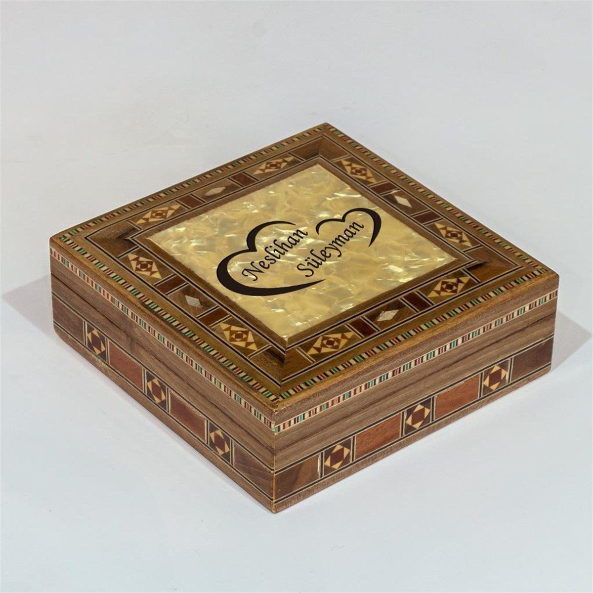 Sevgililer Günü İsimli Kişiselleştirilebilir KutuHelena Wood Art