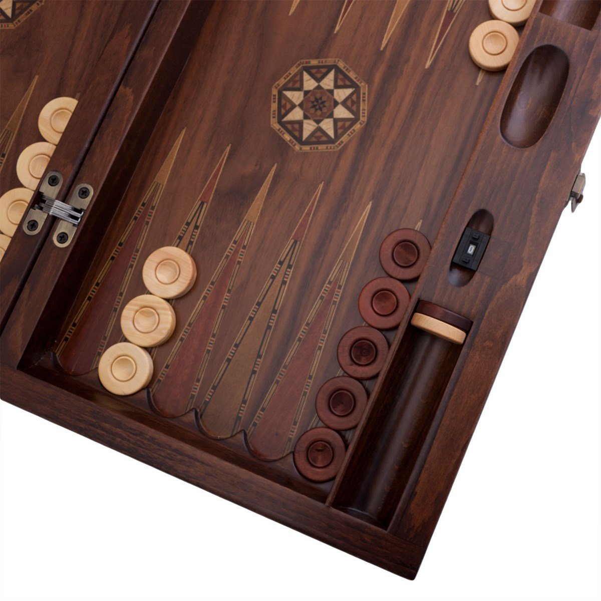 SMARTY CARVED ( 52*30*7 cm )
Helena Wood Art2170.WAL