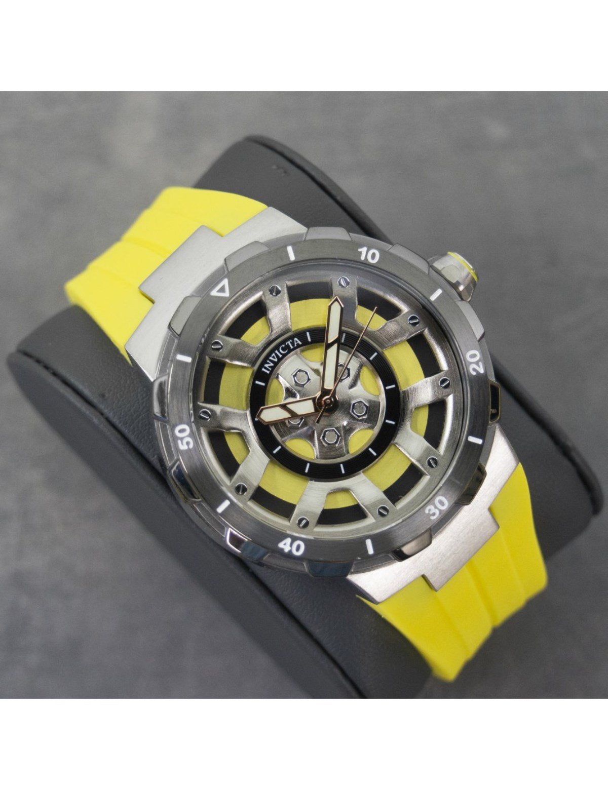 INVICTA 249443 Invicta Racing