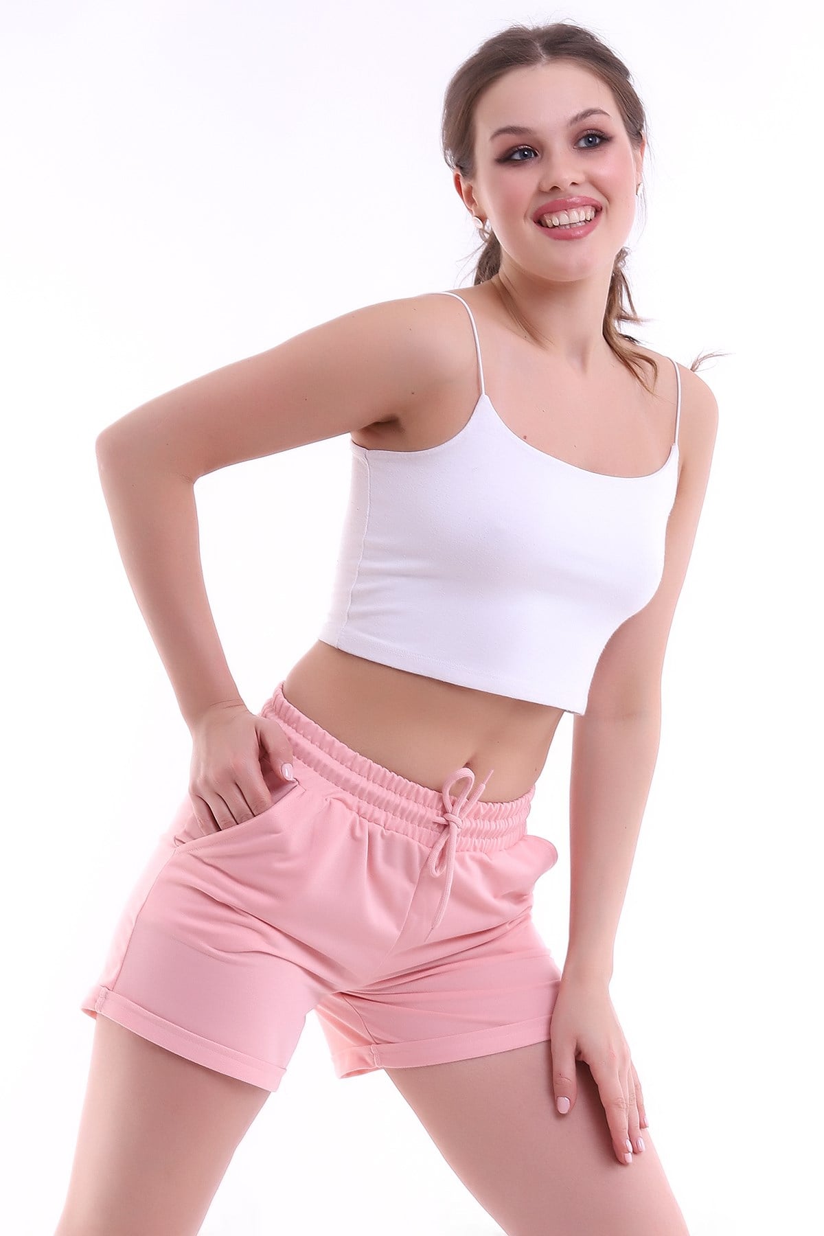 Kadın Beli Lastikli Cepli Pembe Düz Basic Şort