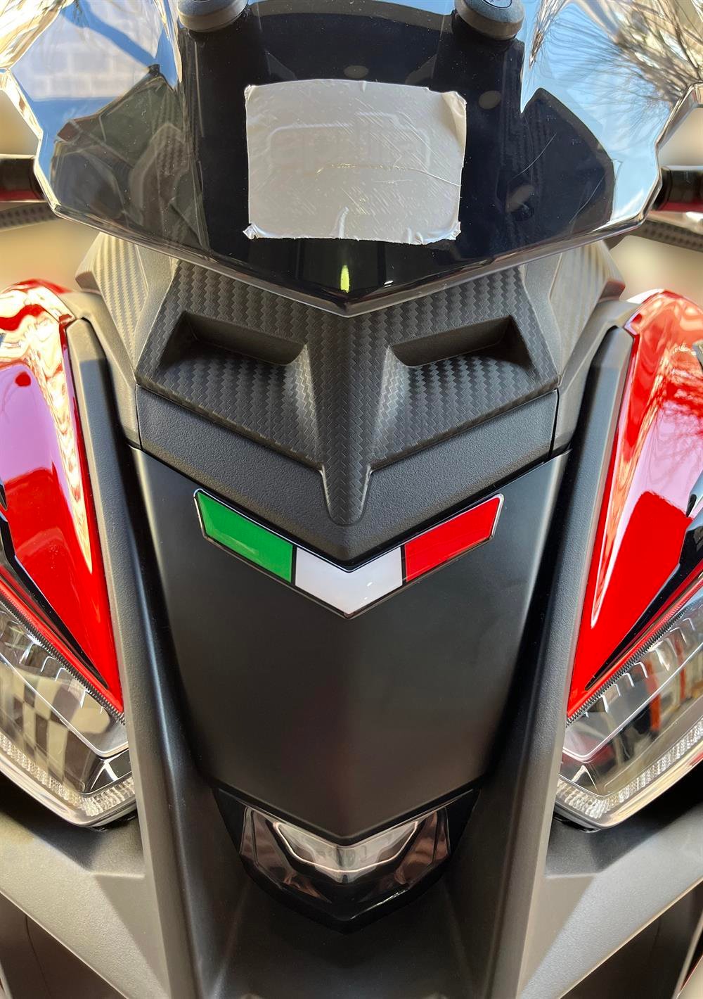 Aprilia Sr Gt 200 125 Far Üstü Far kaşı Sticker Pad