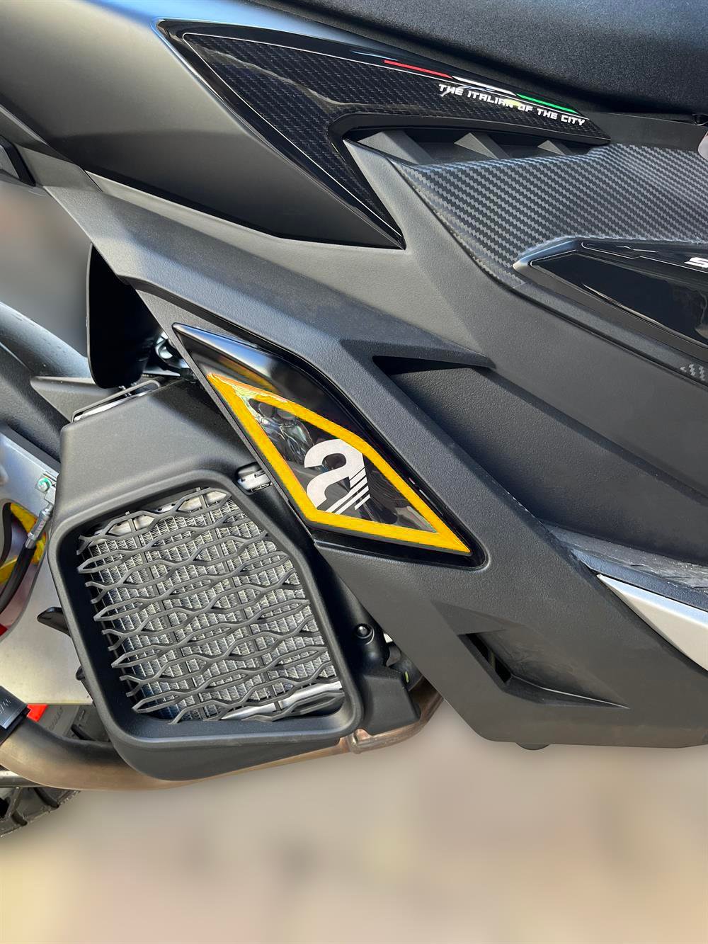 Aprilia Sr Gt 200 125 Full Siyah Sarı Set