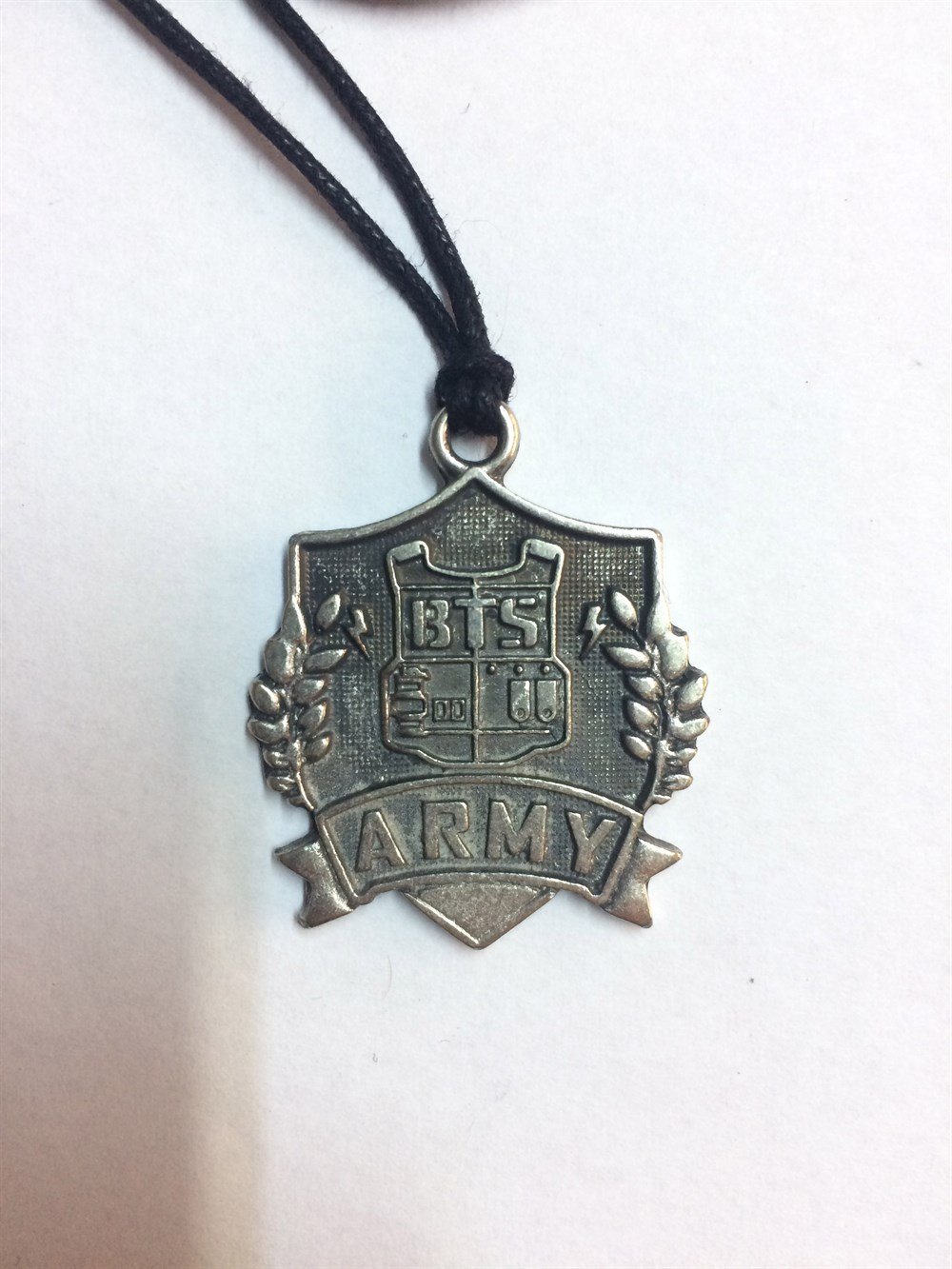 Army BTS Kolye