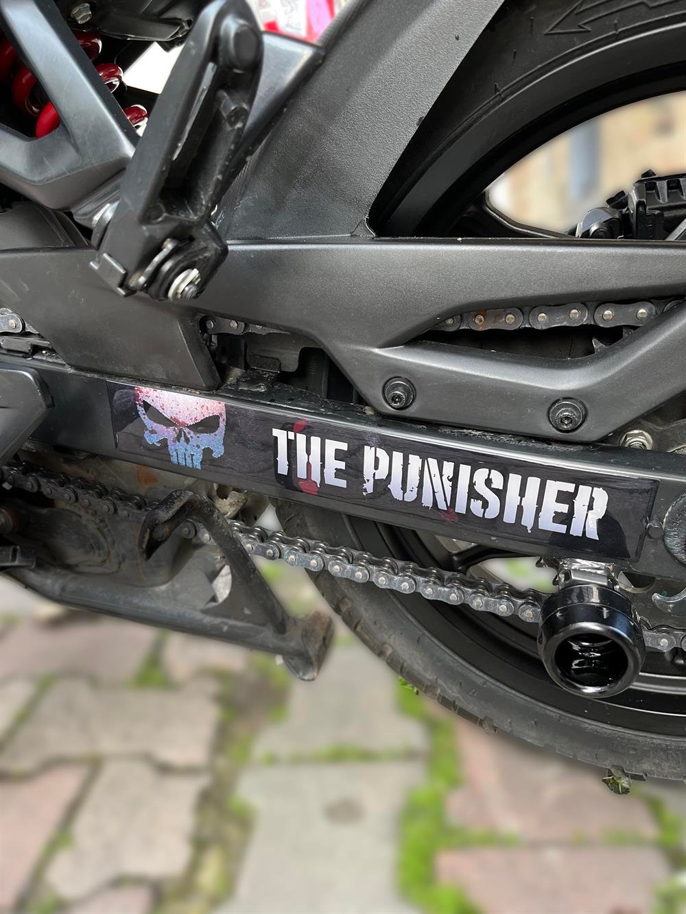 Bajaj Pulsar NS 200 Full Tank Pad Grenaj Set Punisher