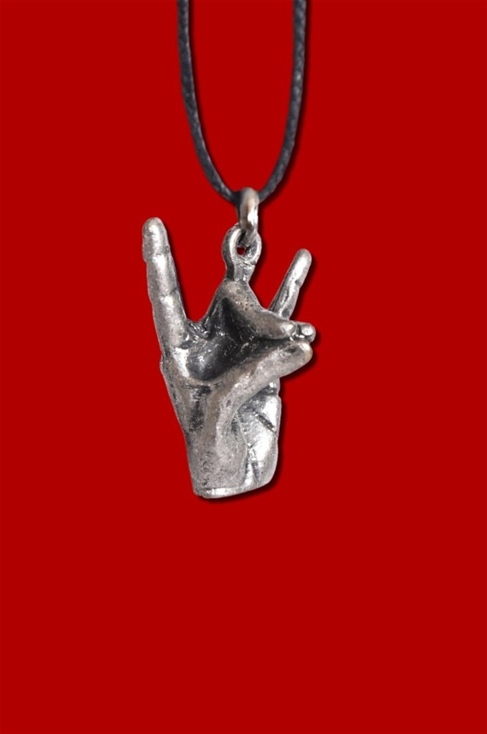 BOZKURT EL İŞARETİ KOLYE