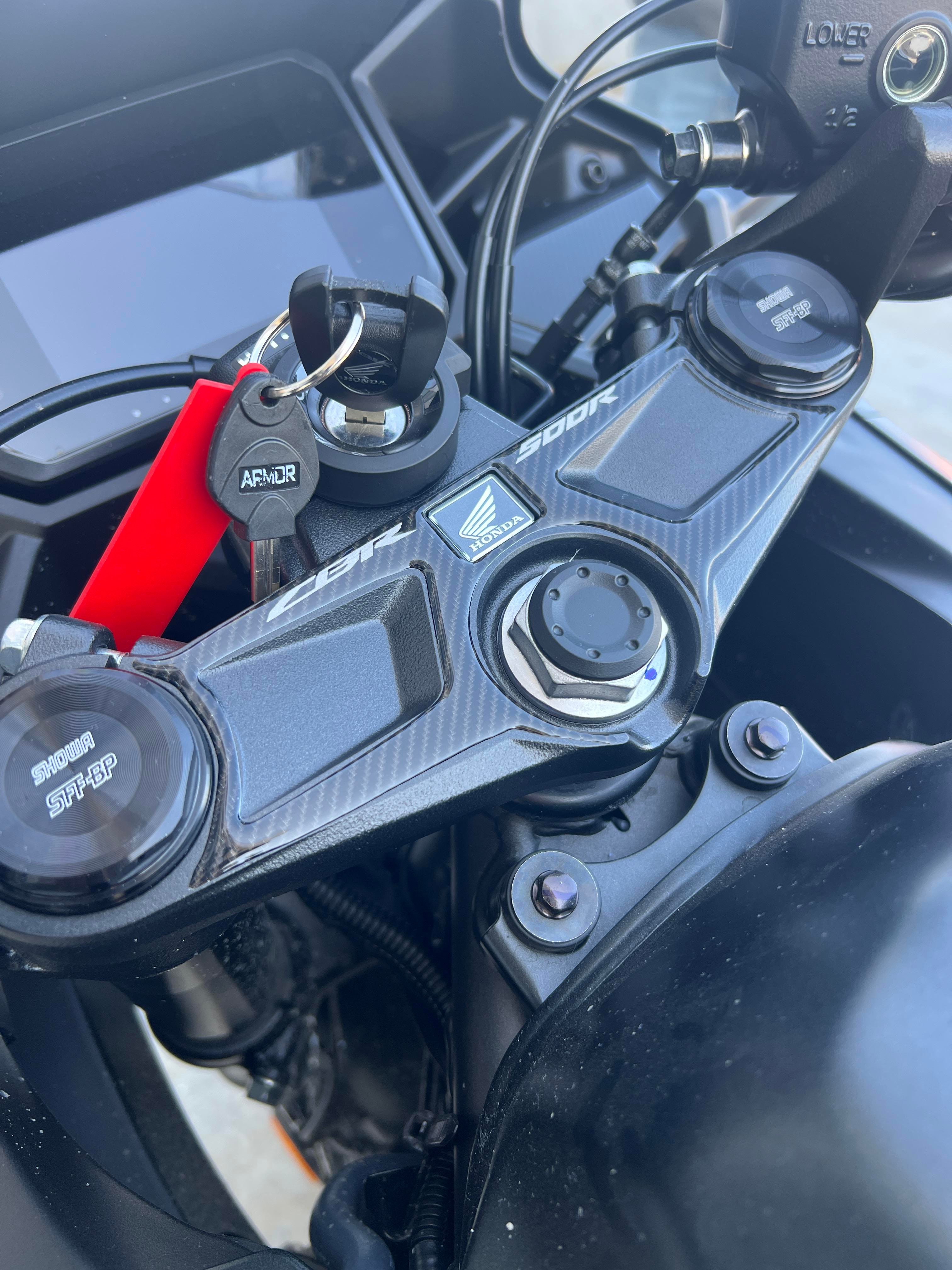 CBR 500R 2025 Model Karbon Gidon Koruma Set Koruyucu Sticker 3 Parça Redlinegrafik