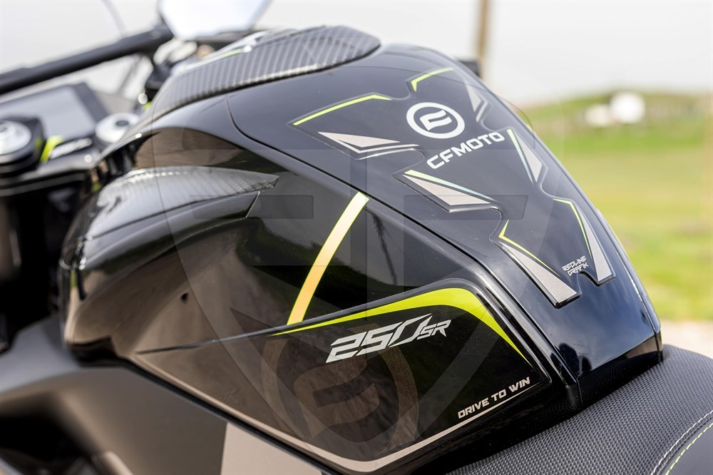 Cf moto 250 SR Full Sticker Pad Set Siyah-Neon Sarı