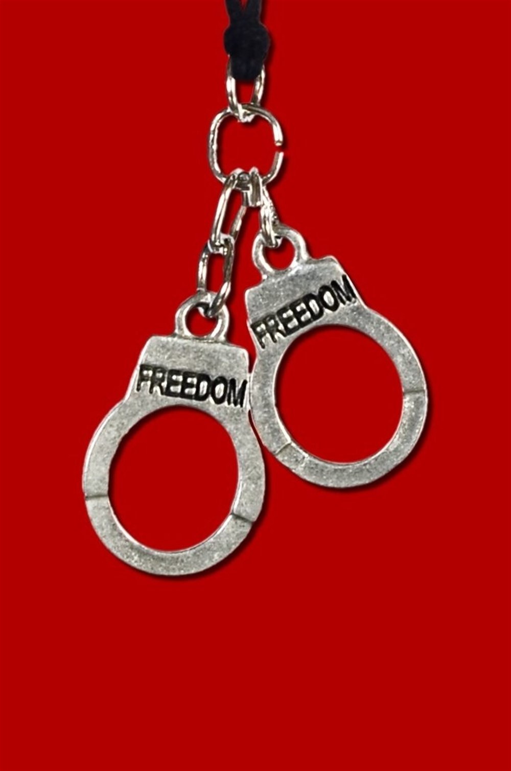 Freedom Kelepçe Kolye