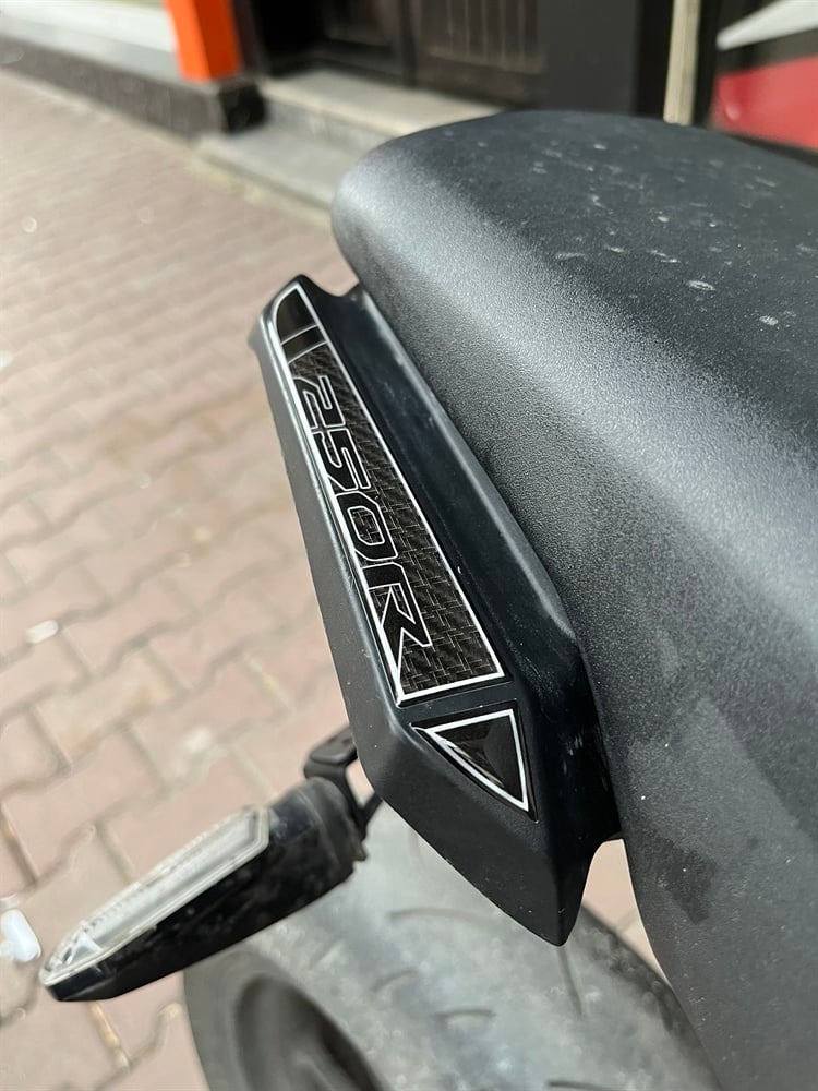 Honda Cb 250 R Full Sticker Pad Set Motorsiklet Koruma Siyah-Gümüş