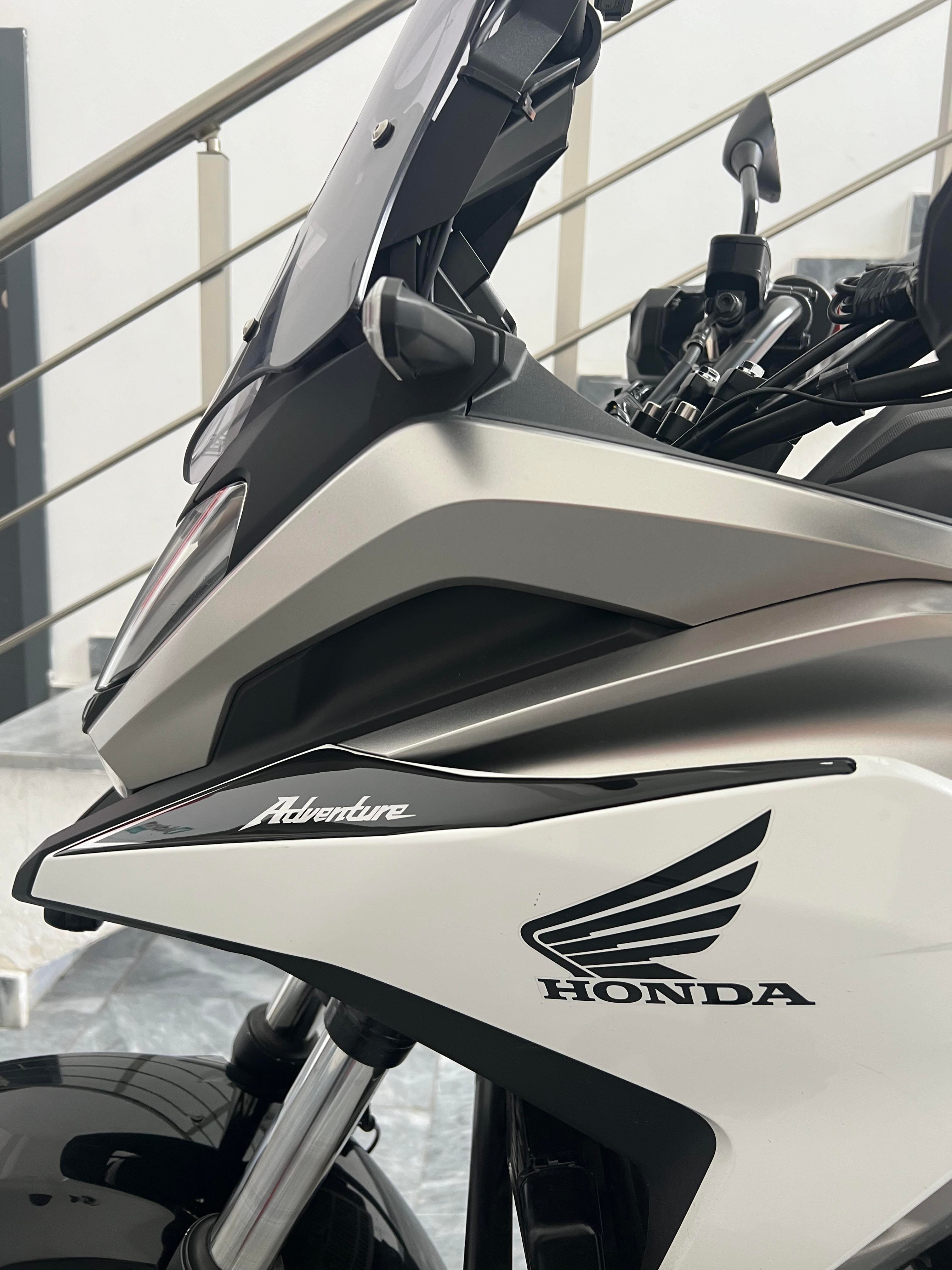 Honda NC750X 2021 - 2023 17 Parça Uyumlu Kırmızı Siyah Tank Pad  Yan Pad Kafa Pad Set