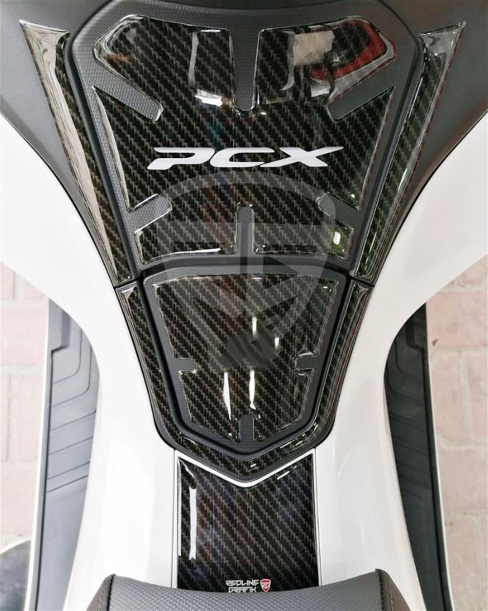 Honda Pcx 2021 Model Karbon Desen Tank Pad
