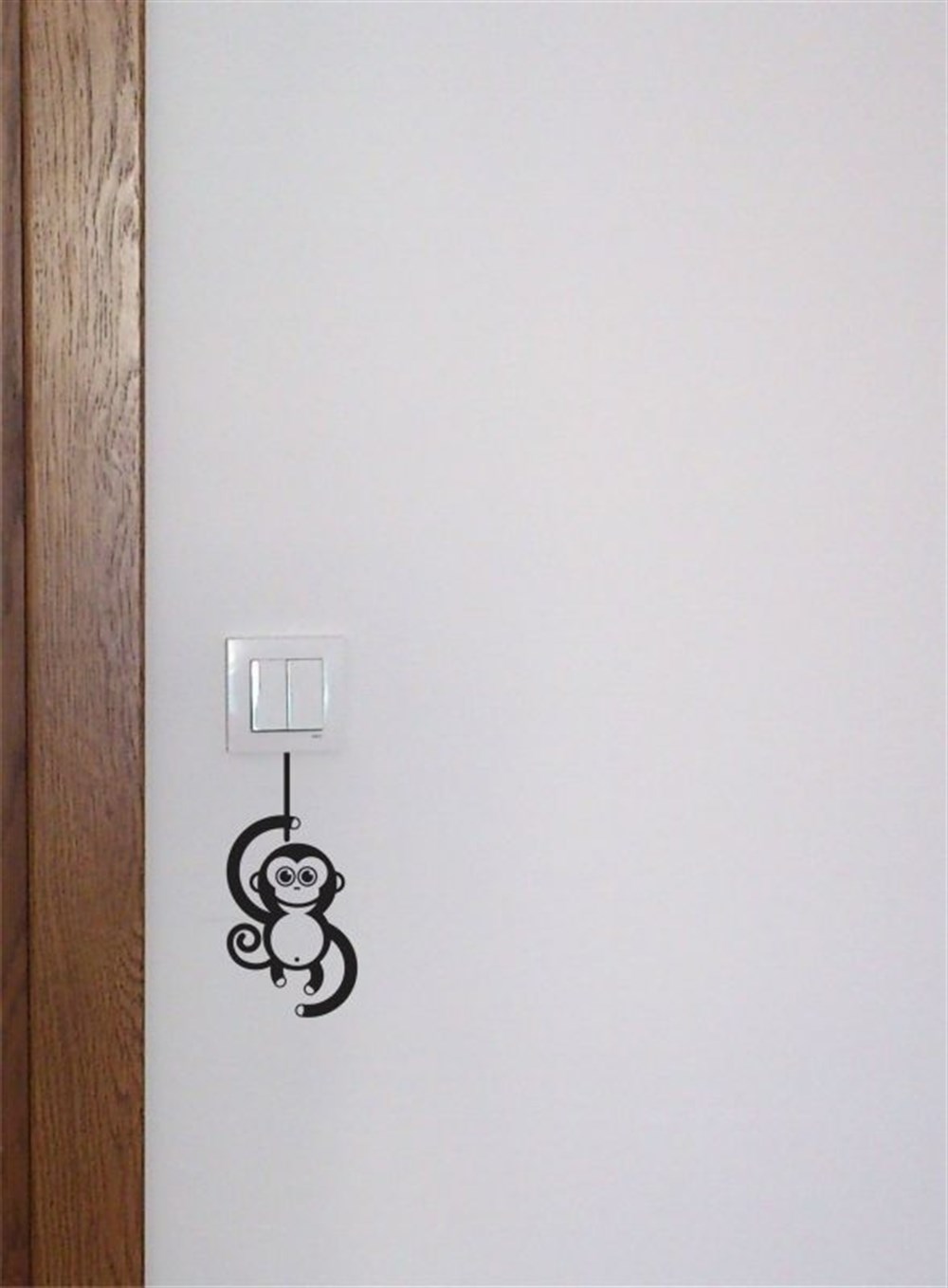 Maymun Figürlü Priz Sticker