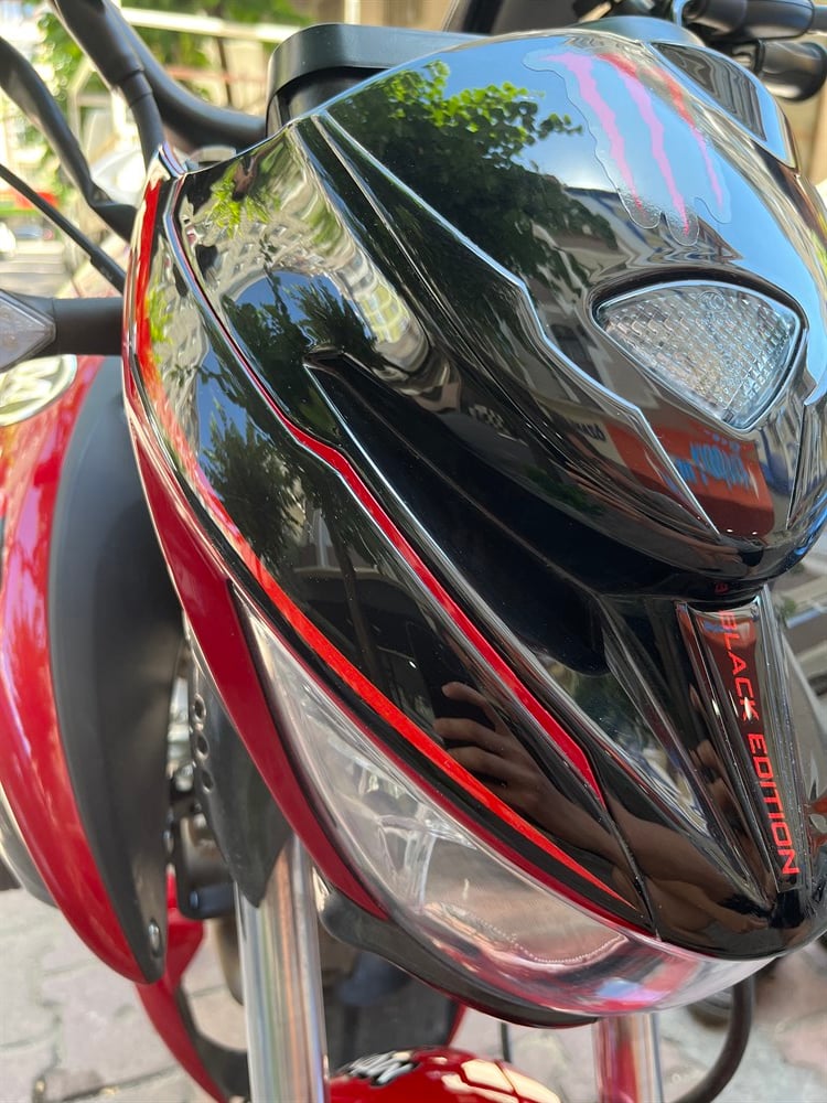 Mondial Drift L Far üstü Kafa Grenaj Sticker Set Siyah-Kırmızı tasarım