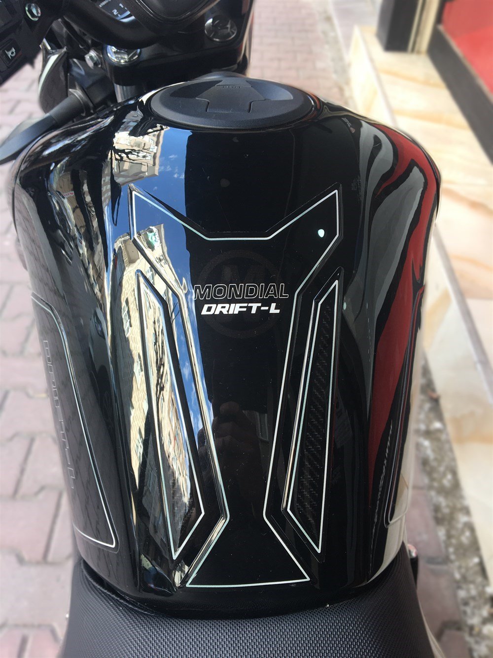 Mondial Drift L Full Tank Pad Set Siyah-Gümüş