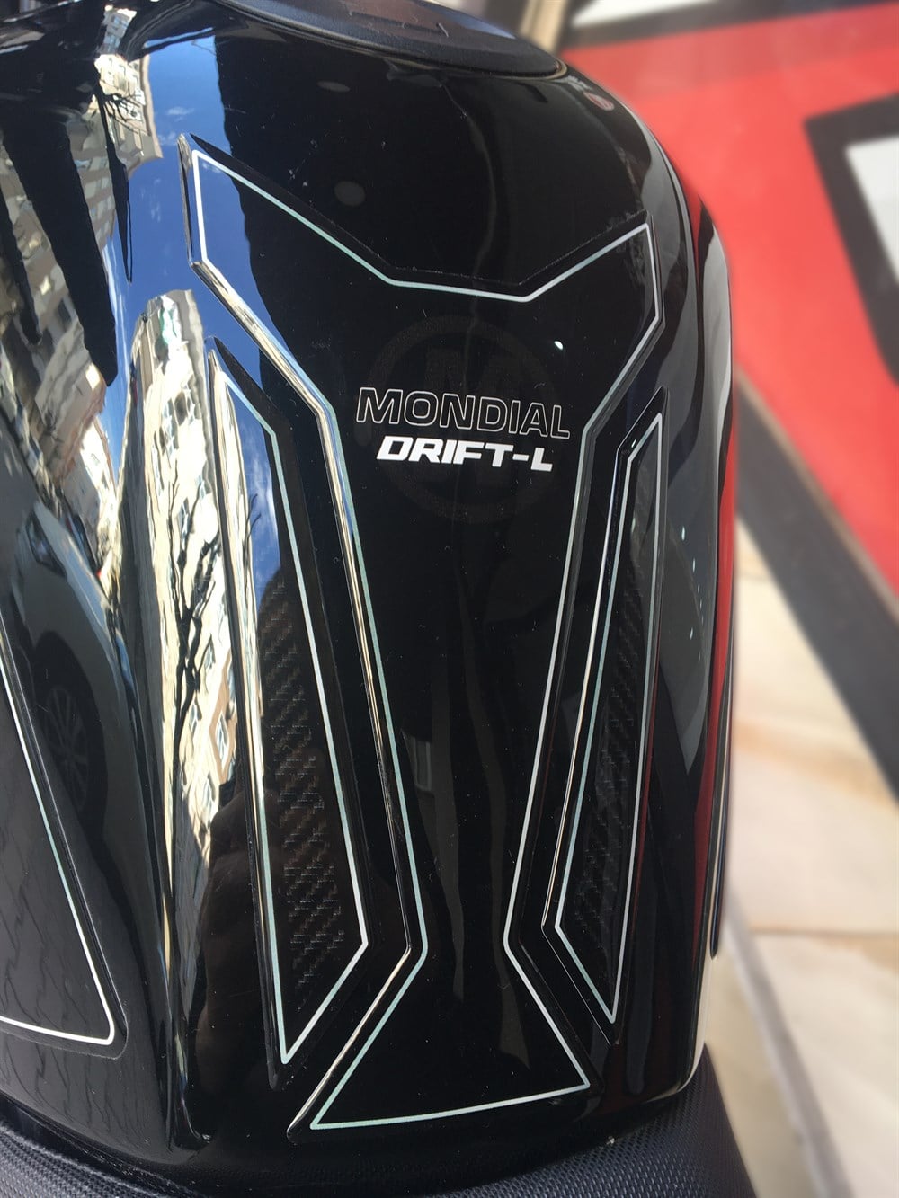 Mondial Drift L Tank Pad Set Siyah-gümüş tasarım