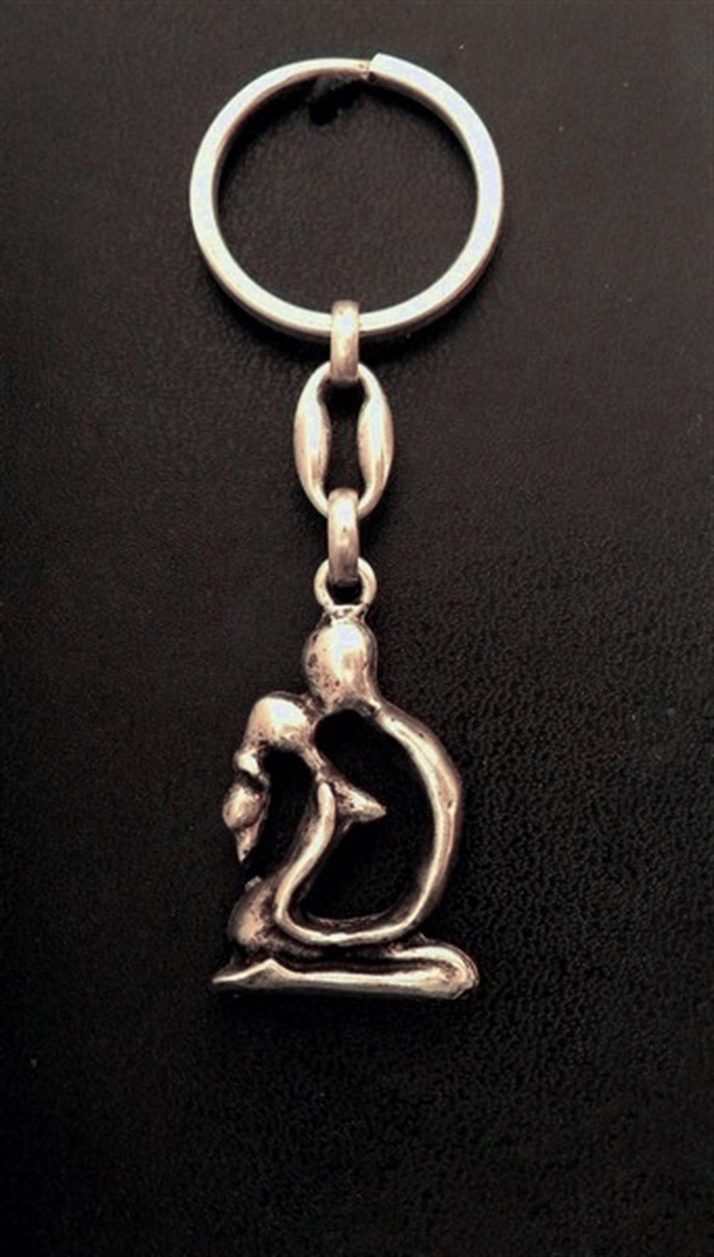 Öpüşen Kadın ve Erkek Anahtarlık