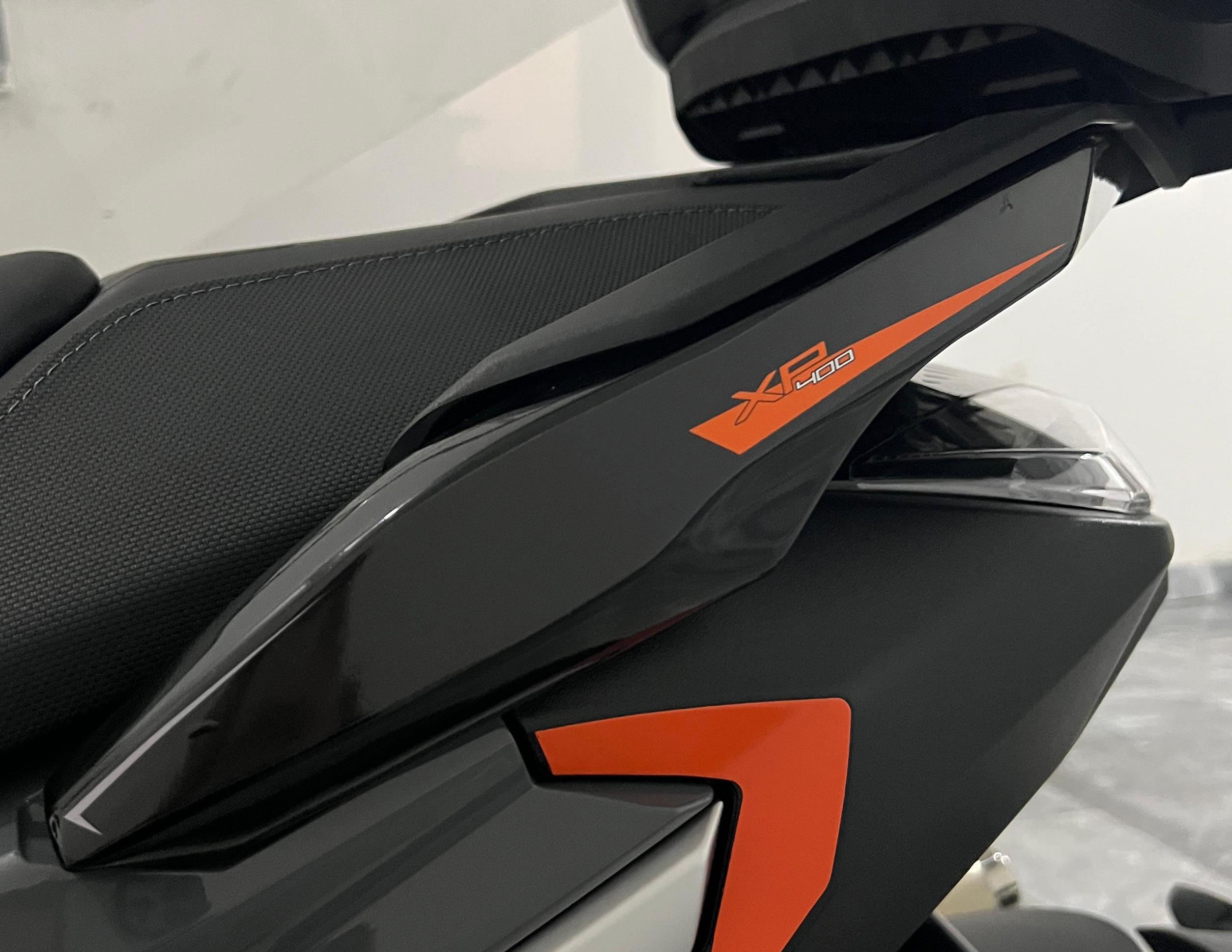 Peugeot XP-400 Uyumlu Kuyruk Koruyucu Pad Set Siyah Turuncu Redline Grafik