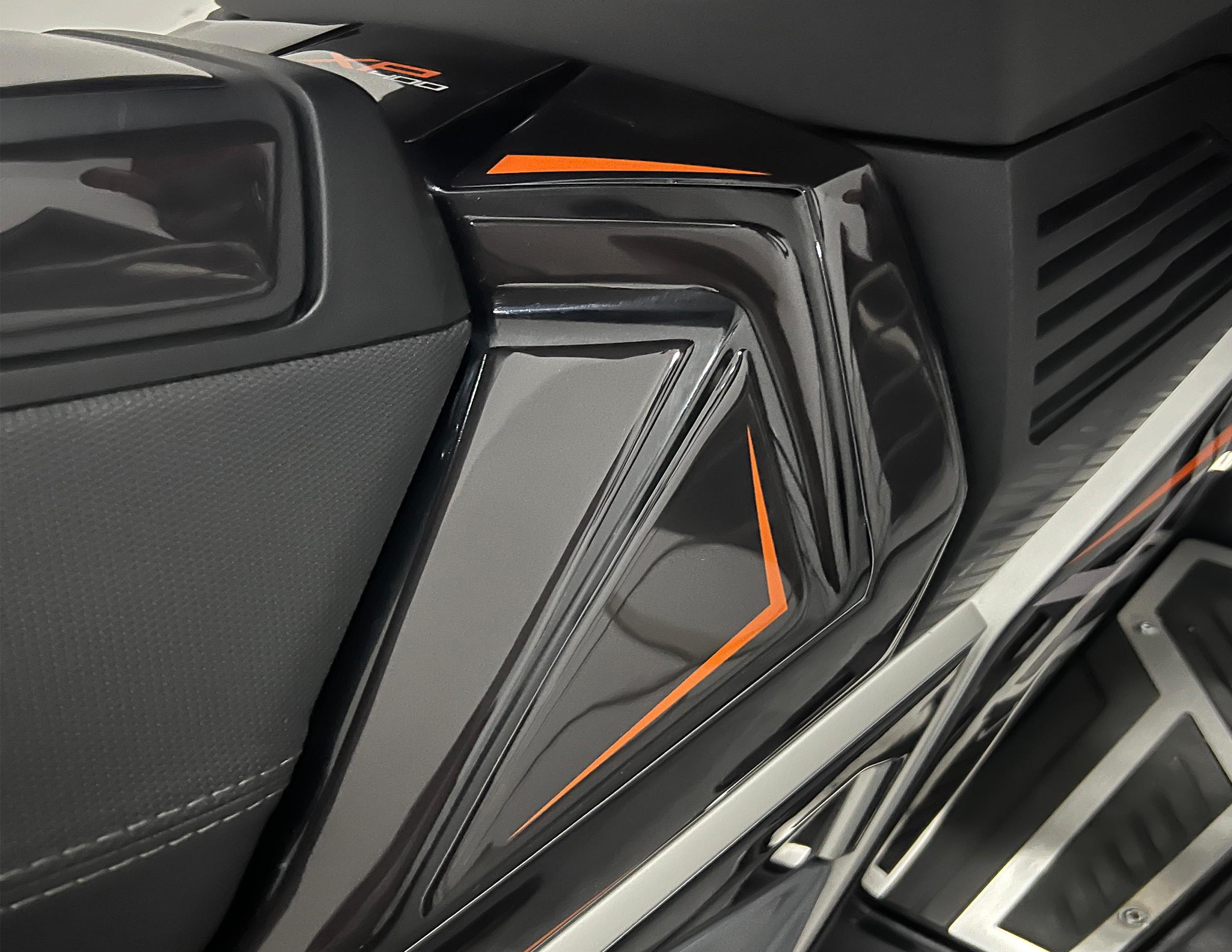 Peugeot XP-400 Uyumlu Tank Pad Set Siyah Turuncu Redline Grafik