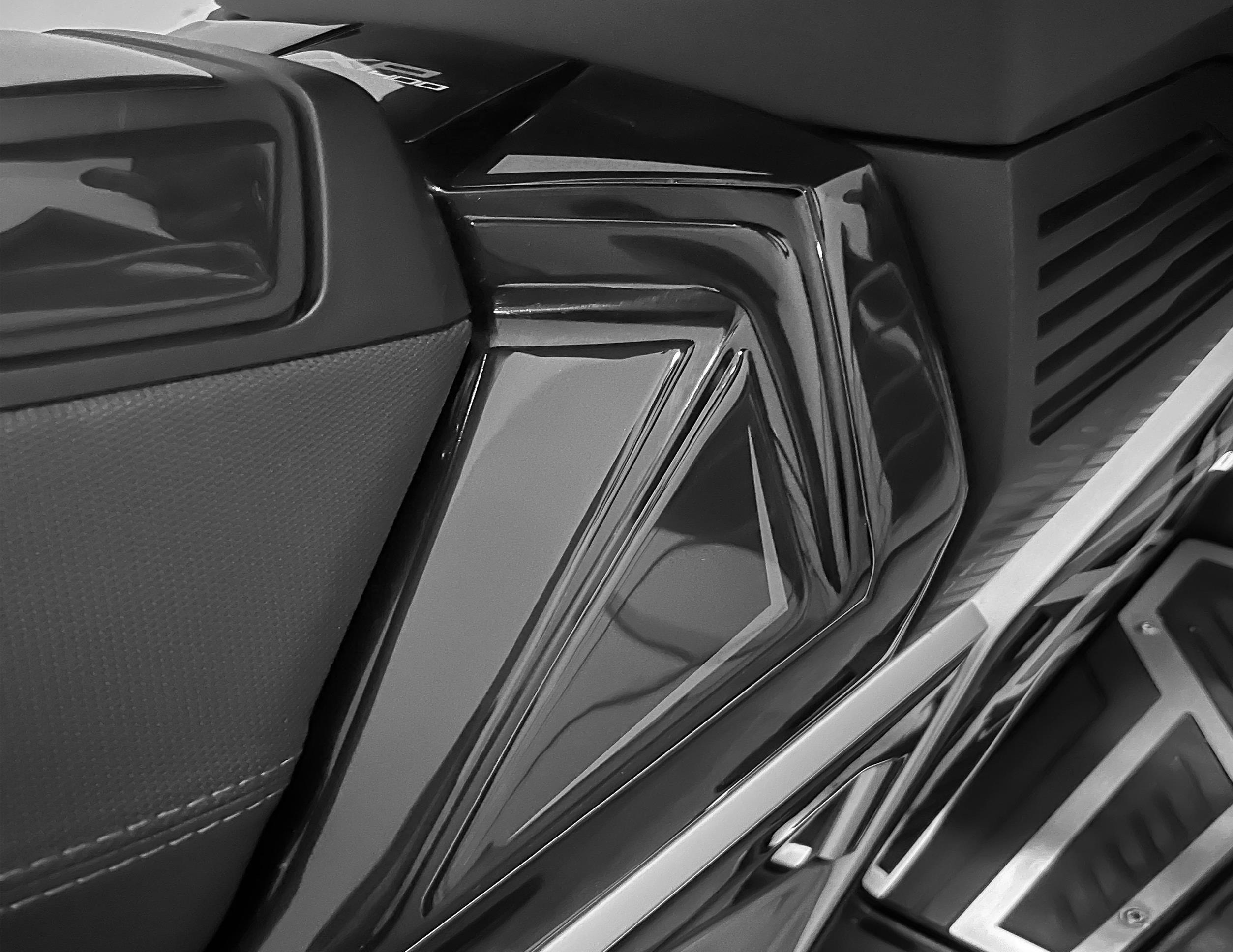 Peugeot XP-400 Uyumlu Tank Pad Set Siyah Beyaz Redline Grafik