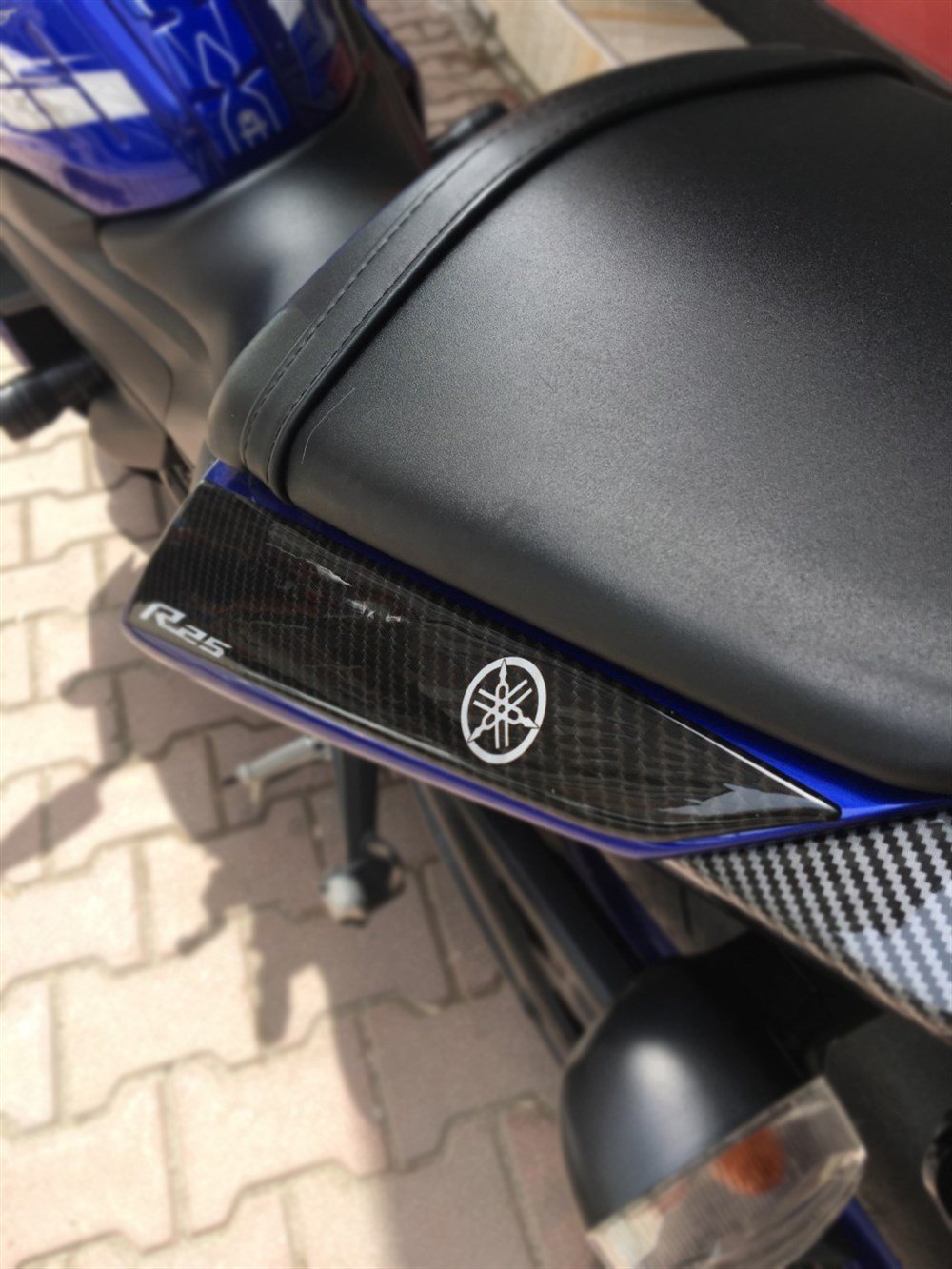 R25 KARBON KUYRUK PAD