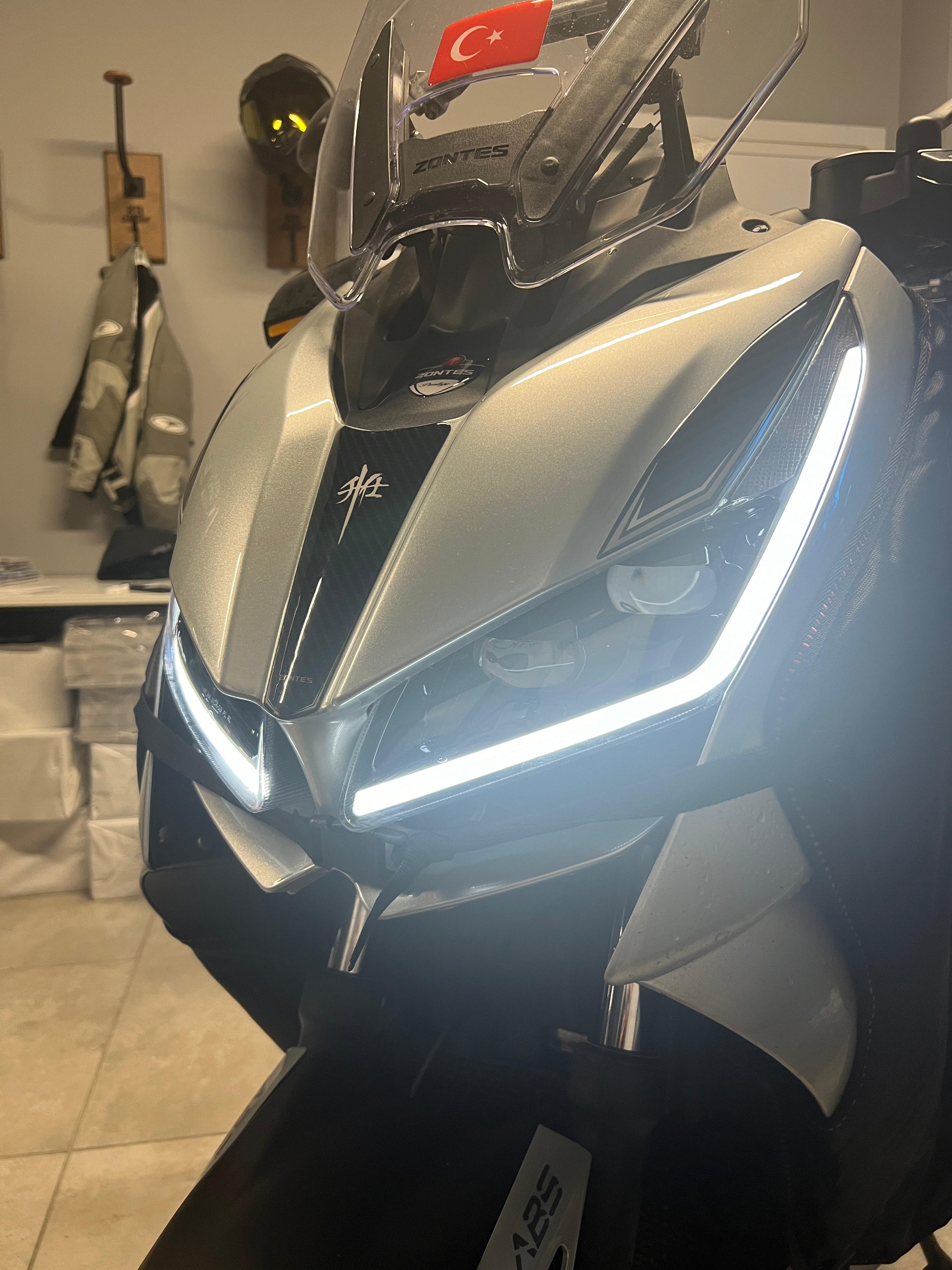 Rks RZ250S Zontes 2023-2024 Uyumlu Kafa Grenaj Gidon Pad Karbon Beyaz Redline Grafik