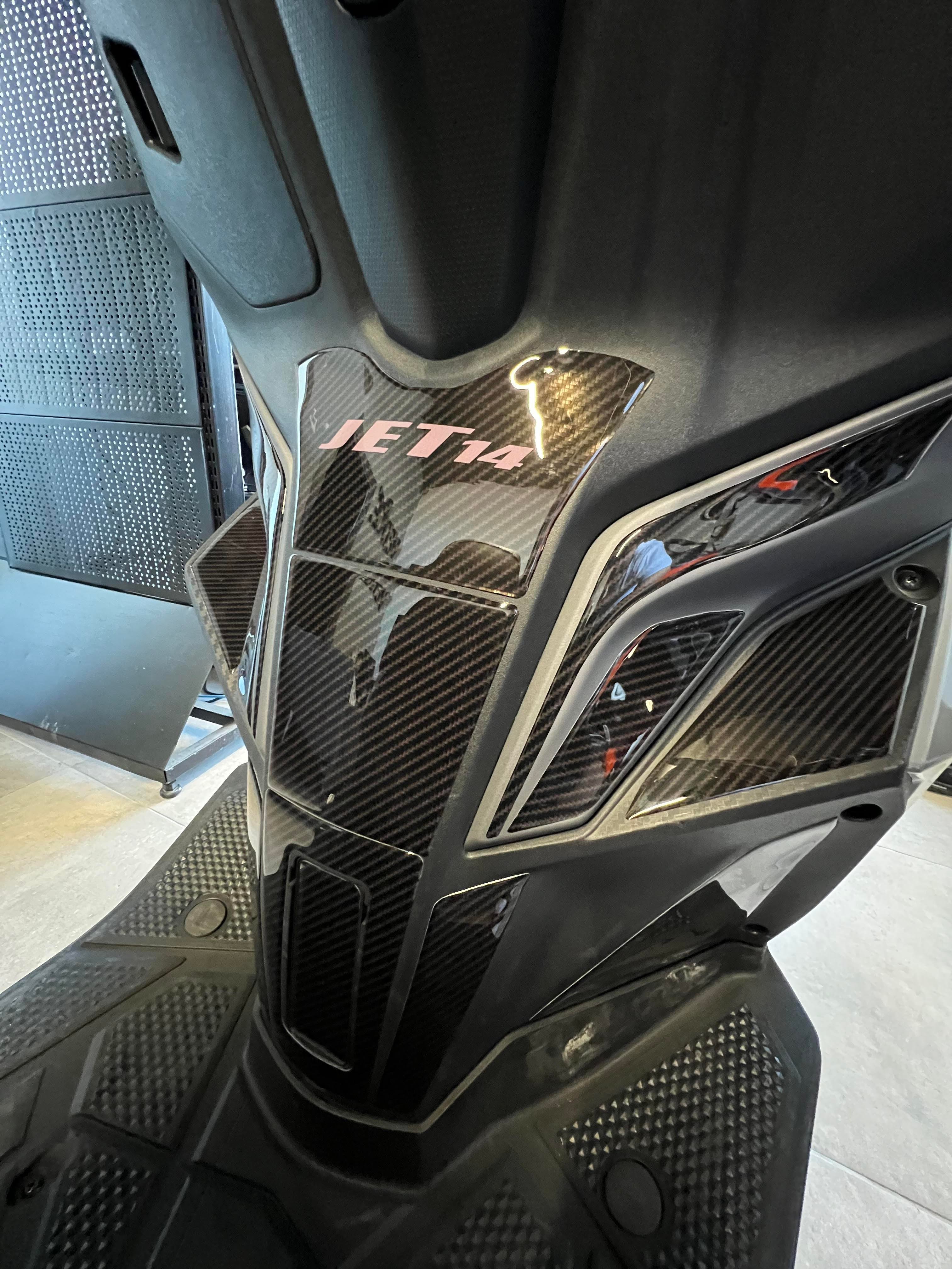 Sym Jet 14 2017-2024 Uyumlu Tank Pad Karbon Tank Pad Seti 15 Parça 