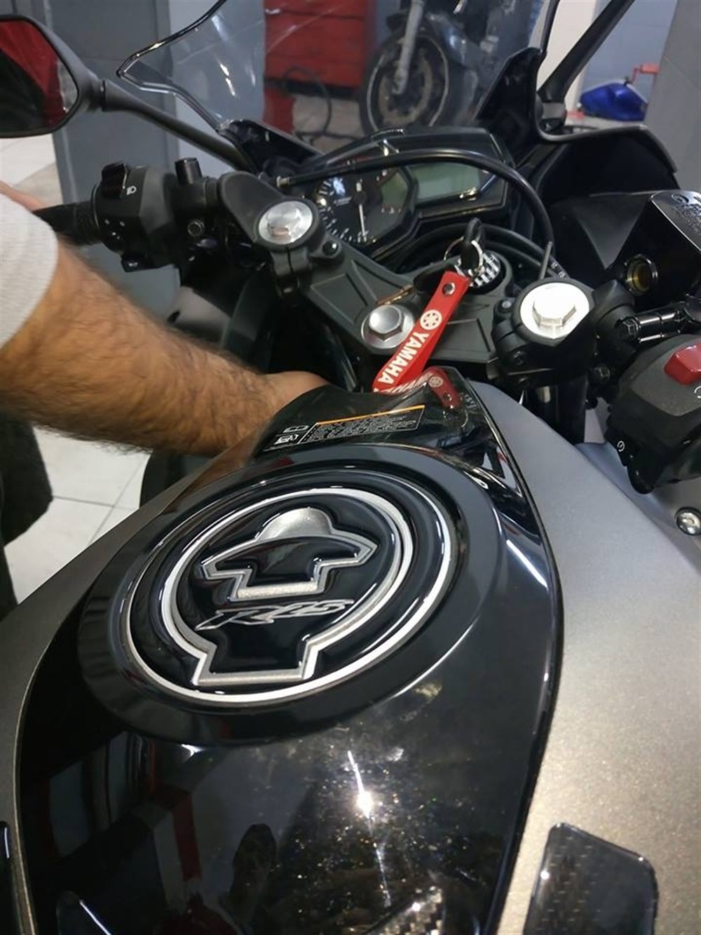 Yamaha R25 Depo Kapak Pad