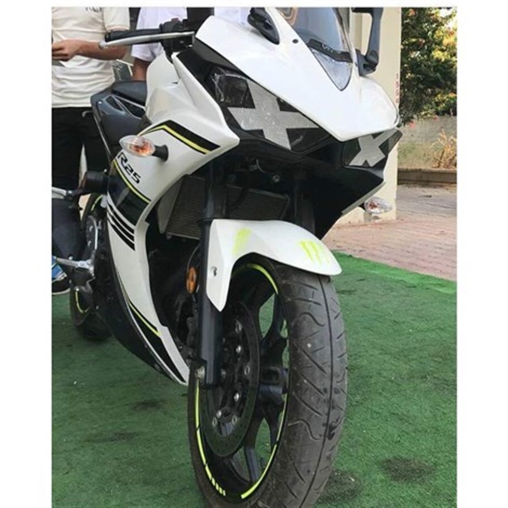 YAMAHA R25 FAR STİCKER FAR İÇİ GÖZ STİCKER R25 STİCKER