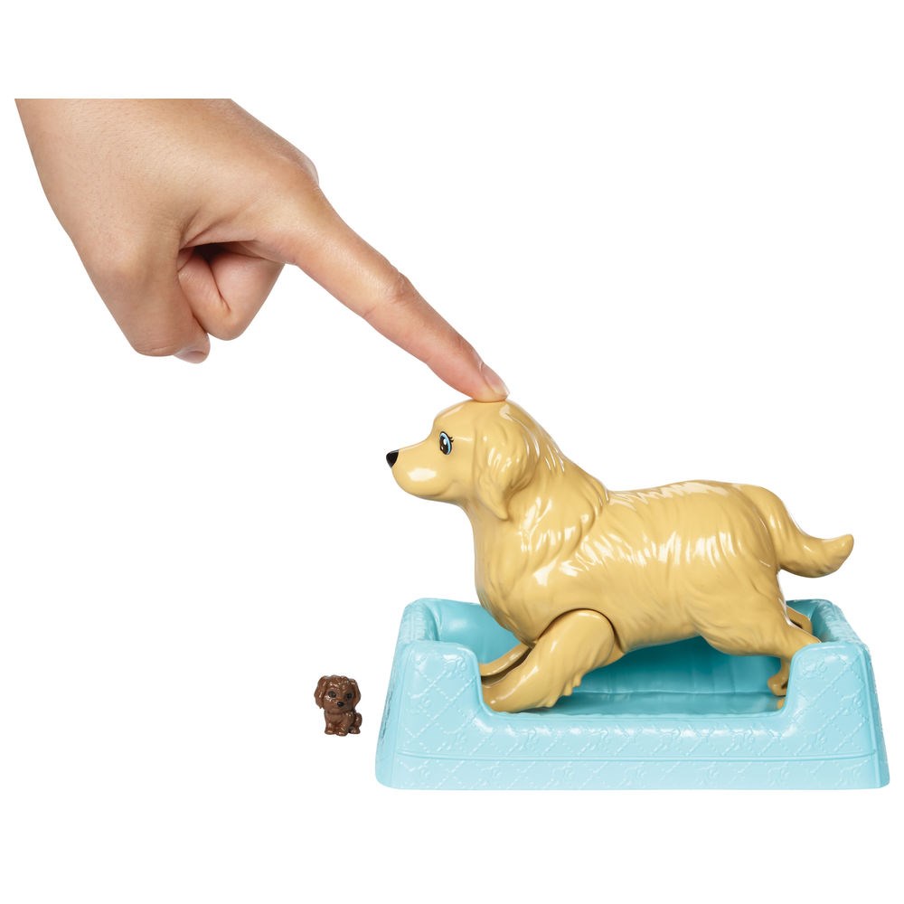 Barbie ve Doğuran Köpeği FDD43