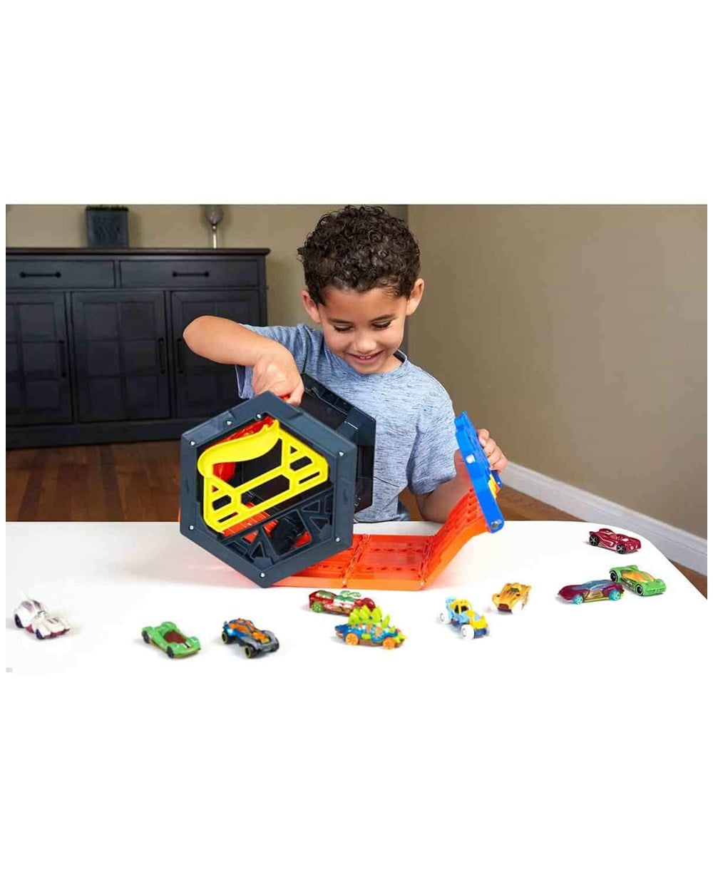 Breadcrumbut, Hot Wheels, Hot Wheels Kıvrılan Yarış Pisti GYX11