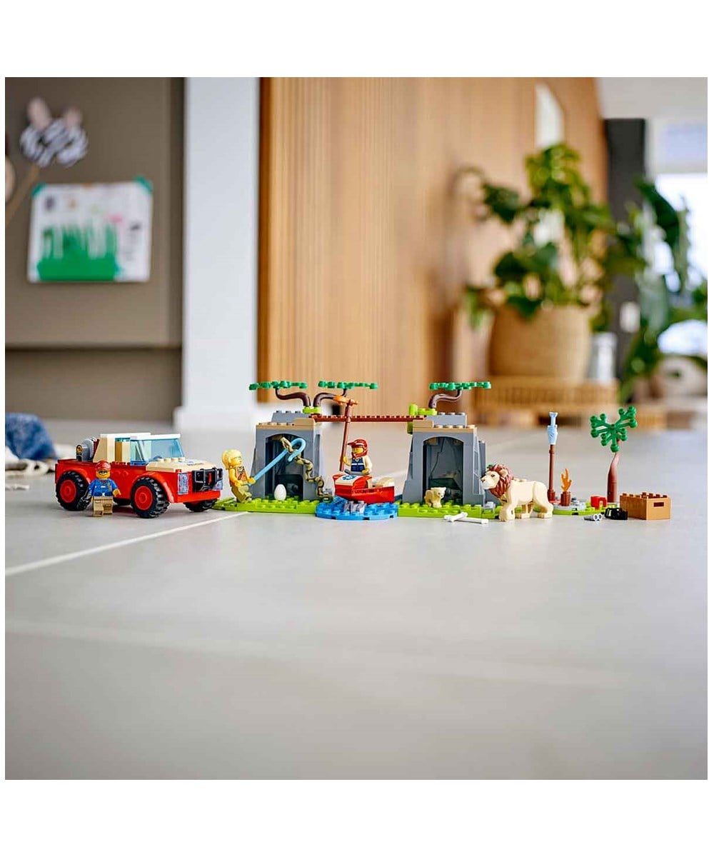 Breadcrumbut, Lego, LEGO City Stunt Vahşi Hayvan Kurtarma Jipi 60301