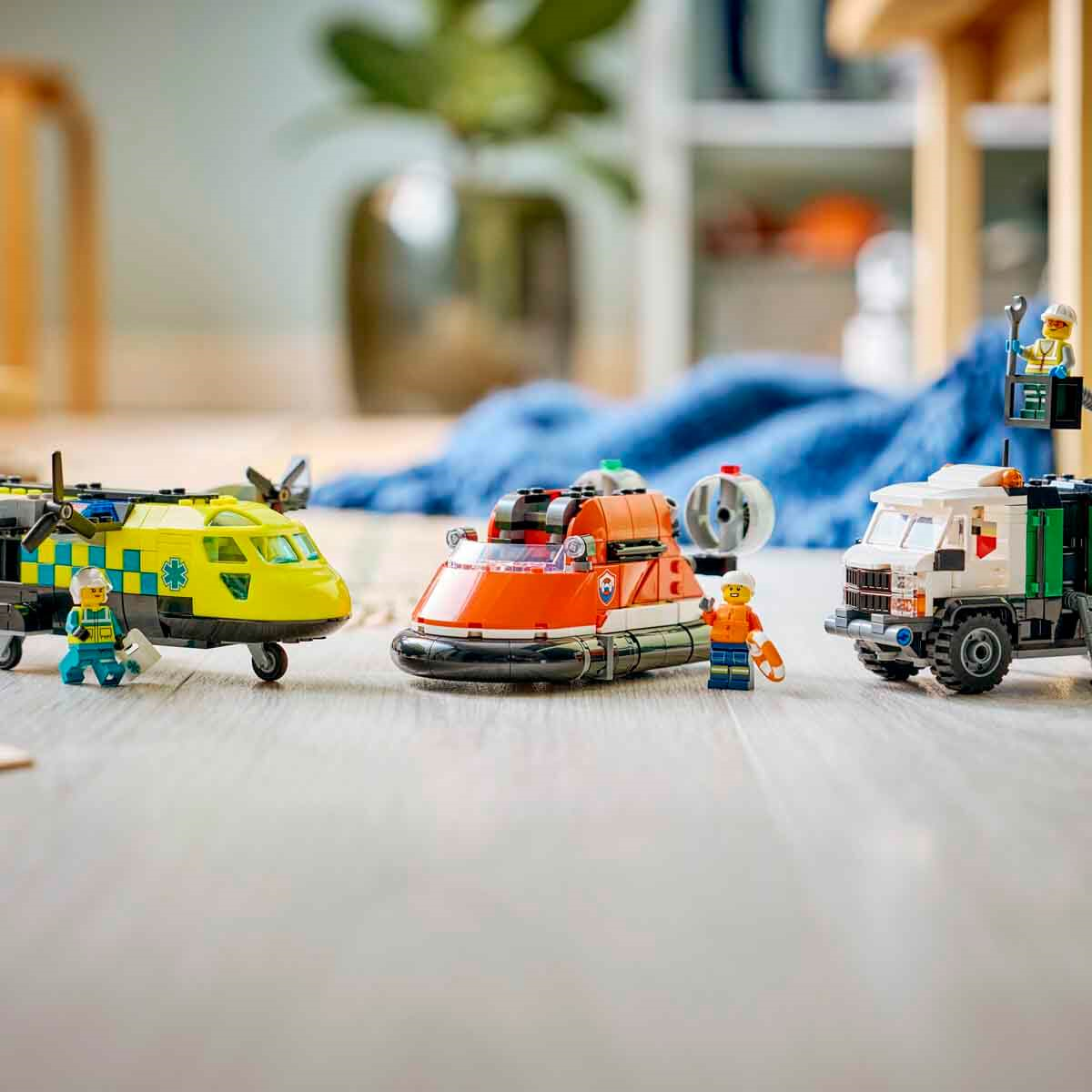 Breadcrumbut, Lego, LEGO City Uçak, Servis Kamyonu ve Hoverkraft Karışımı 60505