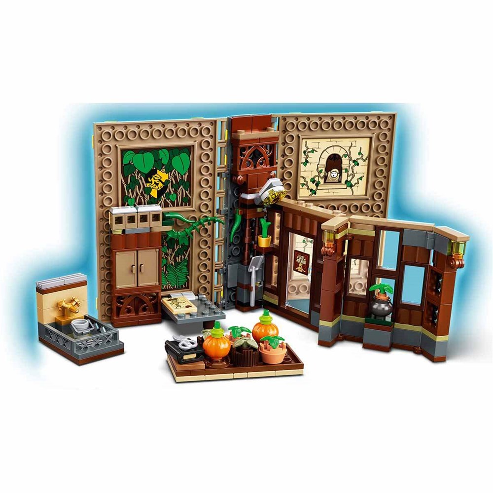 Breadcrumbut, Lego, LEGO Harry Potter Hogwarts Anısı: Bitkibilim Dersi 76384