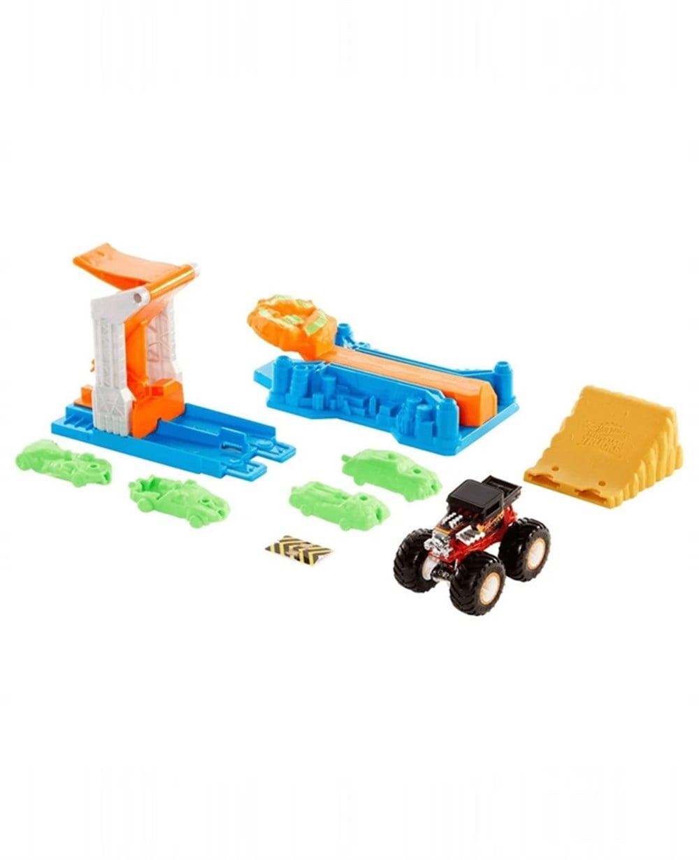 Breadcrumbut, Hot Wheels, Monster Trucks Fırlat ve Çarpış Oyun Seti GVK08