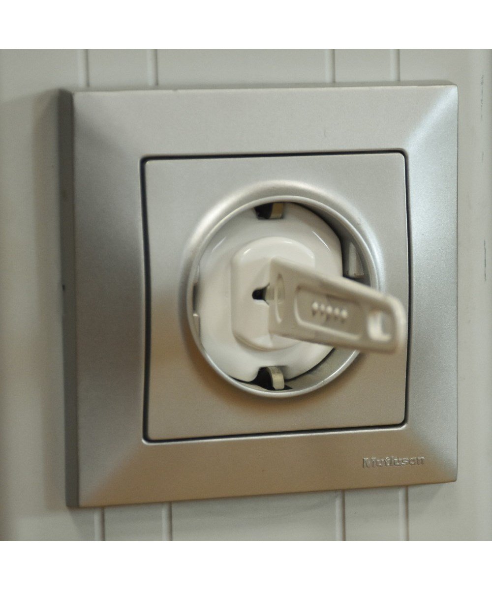 Breadcrumbut, SEVİ BEBE, PRIZ EMNIYETI