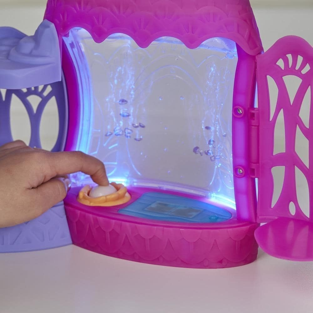 Kolleksiyon Karakterleri, My Little Pony, My Little Pony Pinkie Pie Su Questria Işıklı Oyun Seti C1058